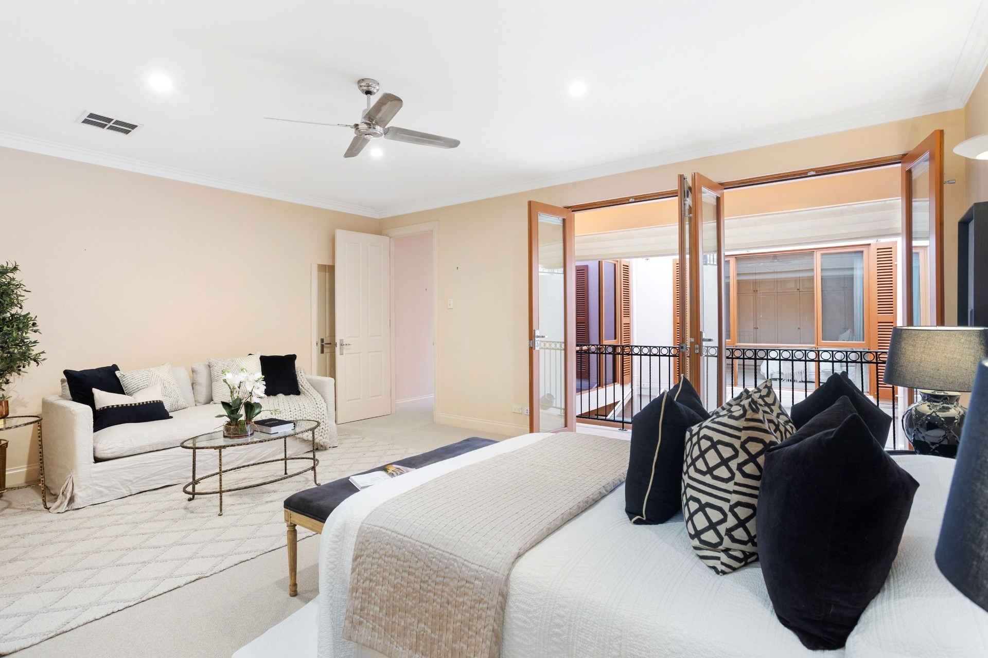 319 Wakefield Street, Adelaide Sold by Booth Real Estate - image 1