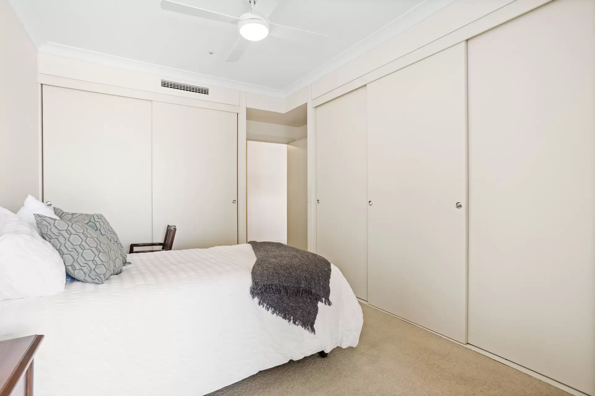 21/7 Holdfast Promenade, Glenelg Sold by Booth Real Estate - image 1