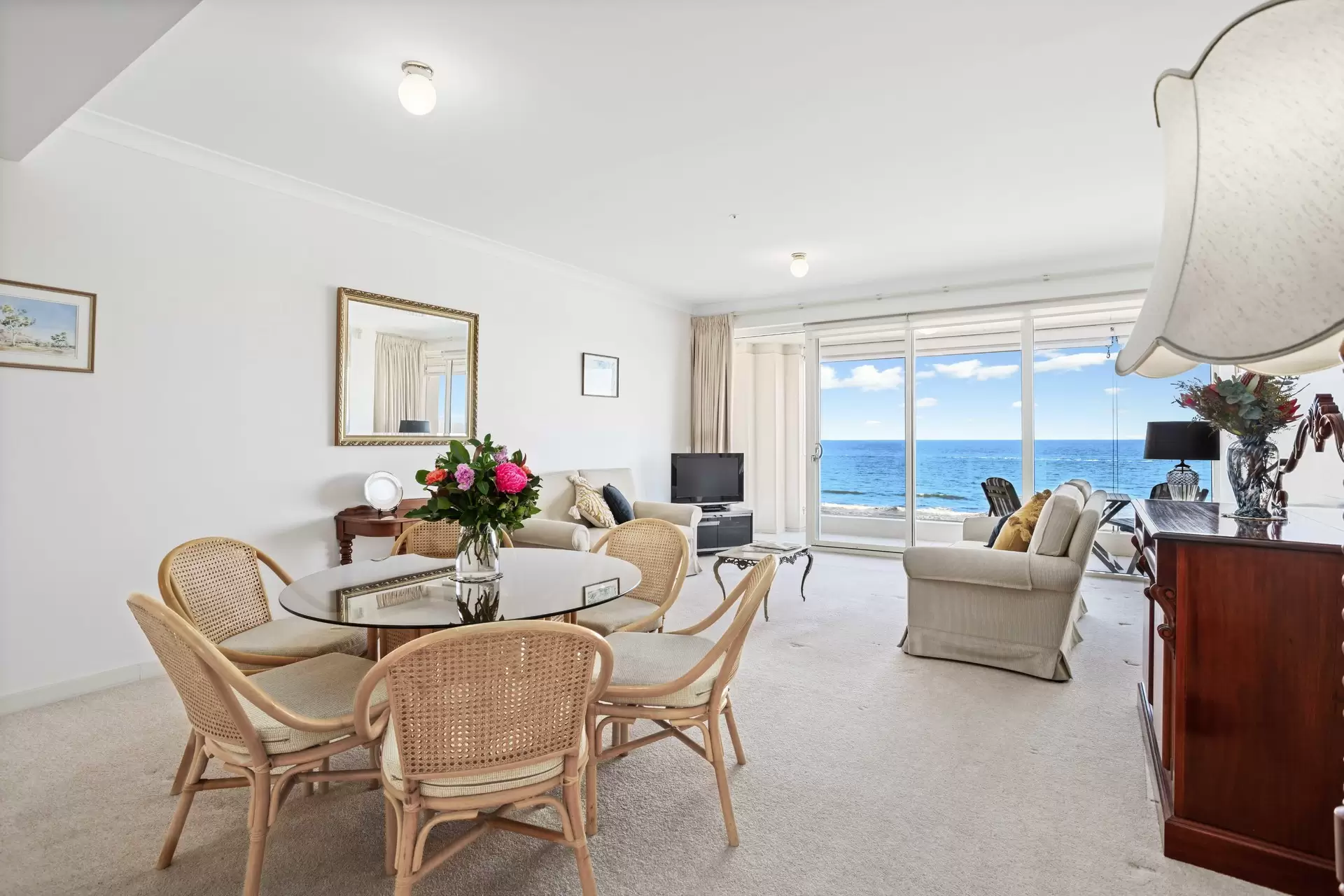 21/7 Holdfast Promenade, Glenelg Sold by Booth Real Estate - image 1