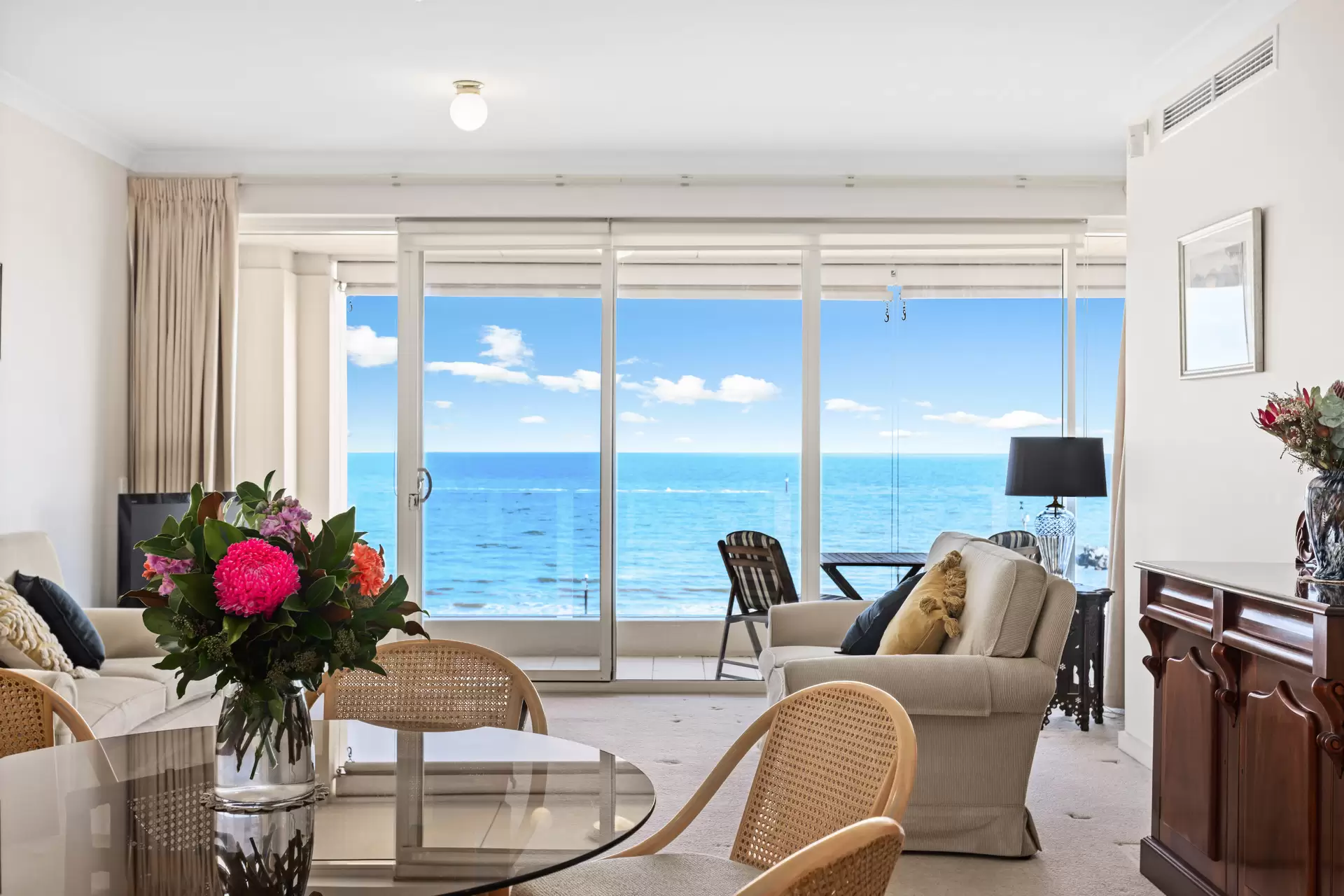 21/7 Holdfast Promenade, Glenelg Sold by Booth Real Estate - image 1
