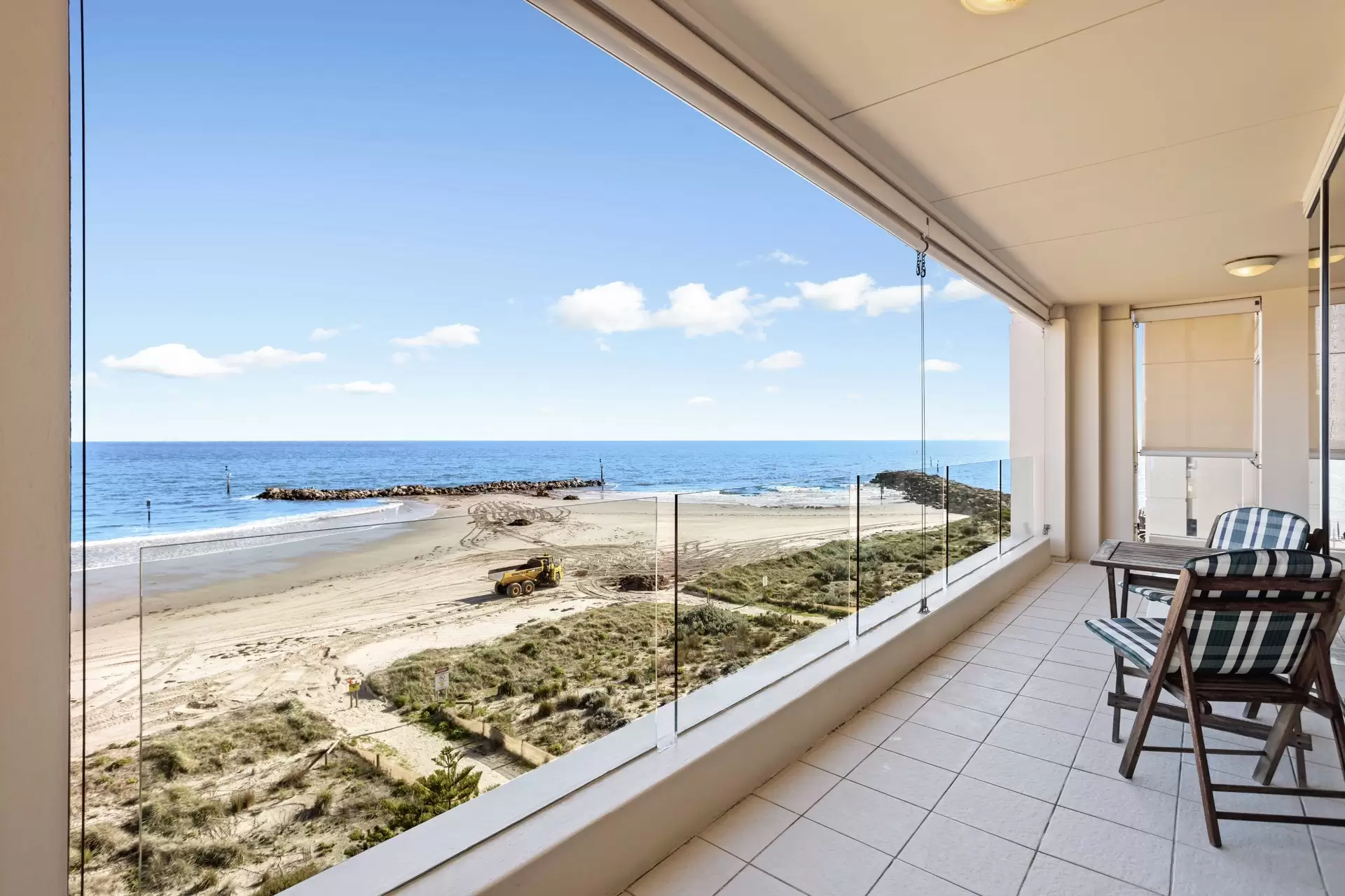 21/7 Holdfast Promenade, Glenelg Sold by Booth Real Estate - image 1
