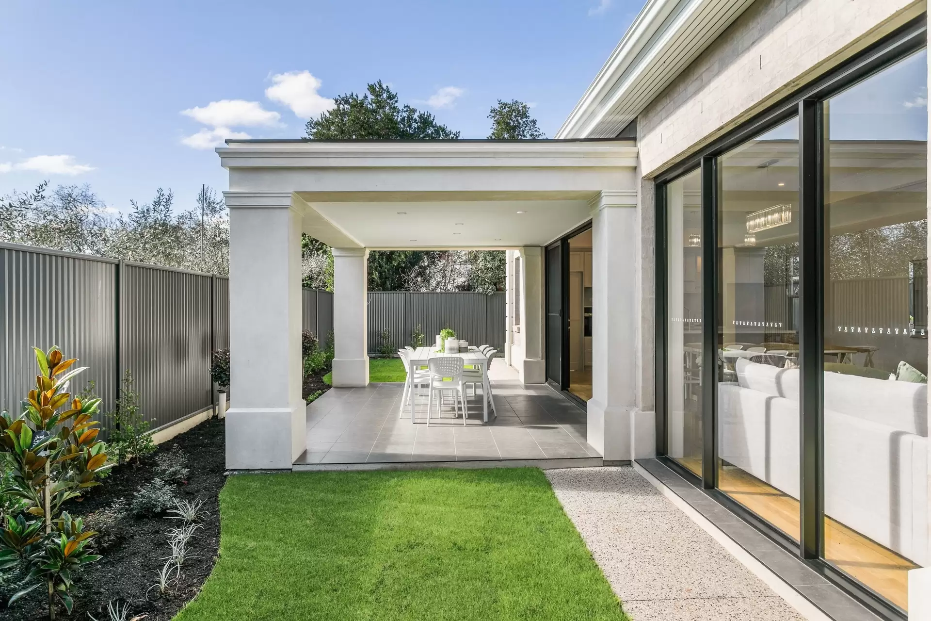 10A Augusta Street, Maylands Sold by Booth Real Estate - image 1