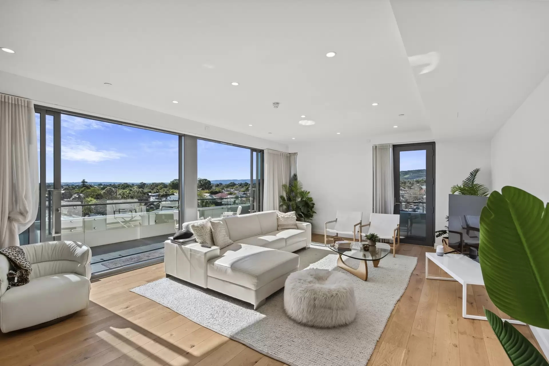 509/256 The Parade, Norwood Sold by Booth Real Estate - image 1