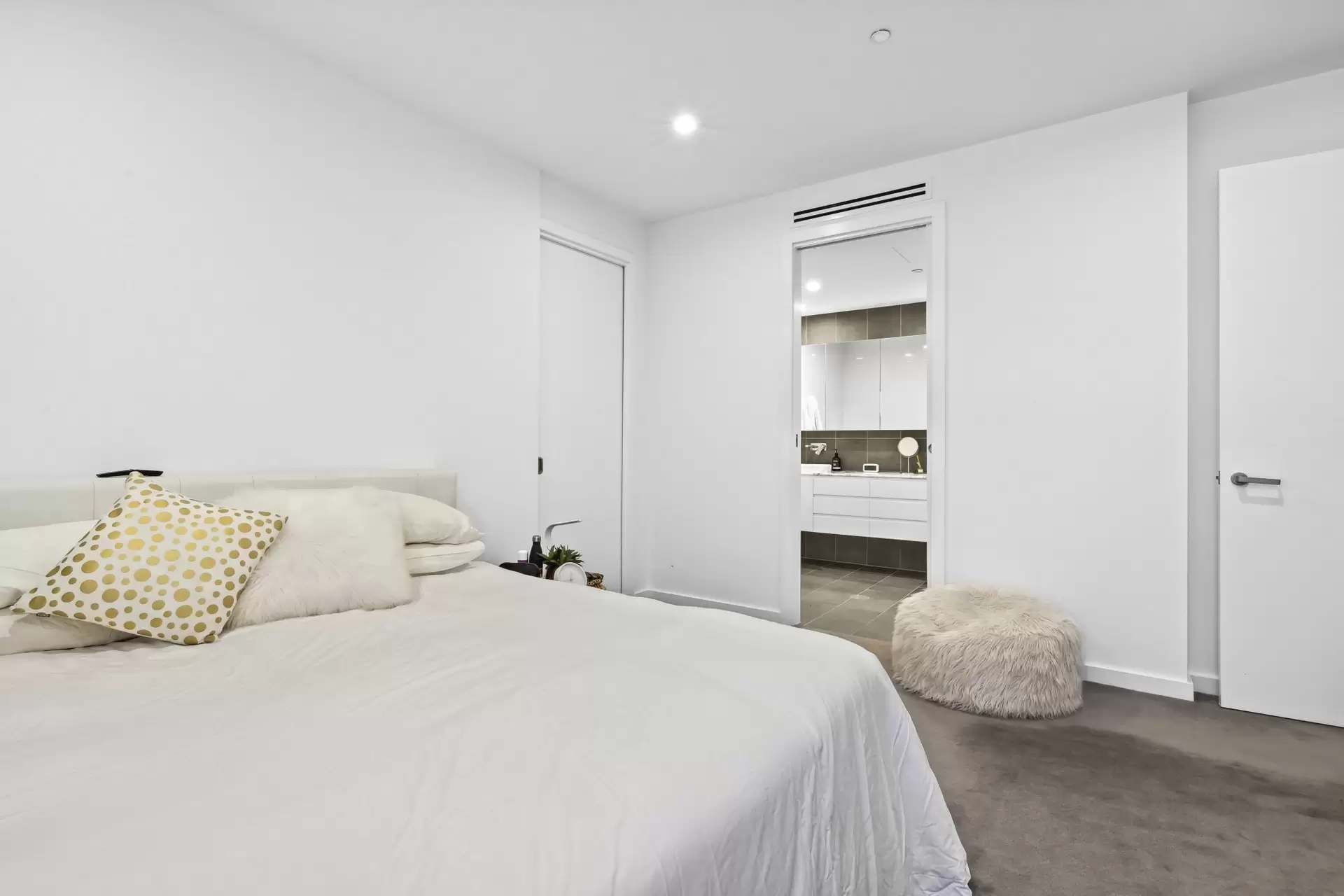 509/256 The Parade, Norwood Sold by Booth Real Estate - image 1