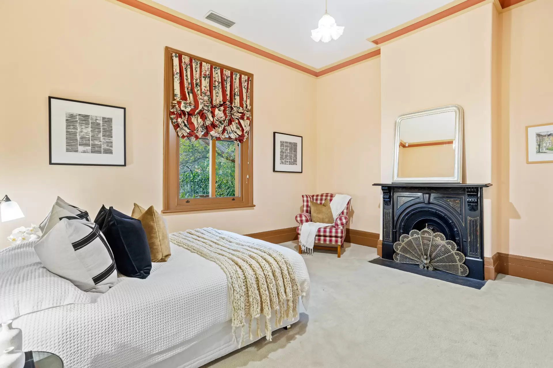 48 Maesbury Street, Kensington Sold by Booth Real Estate - image 1