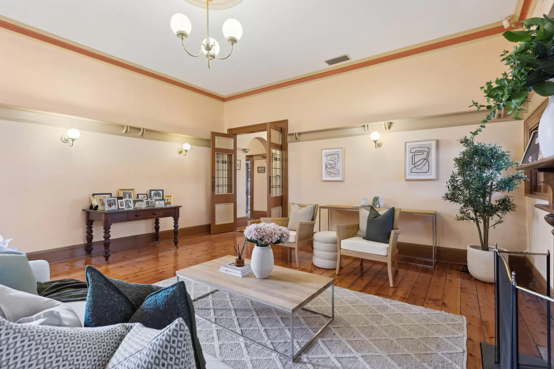 48 Maesbury Street, Kensington Sold by Booth Real Estate - image 1