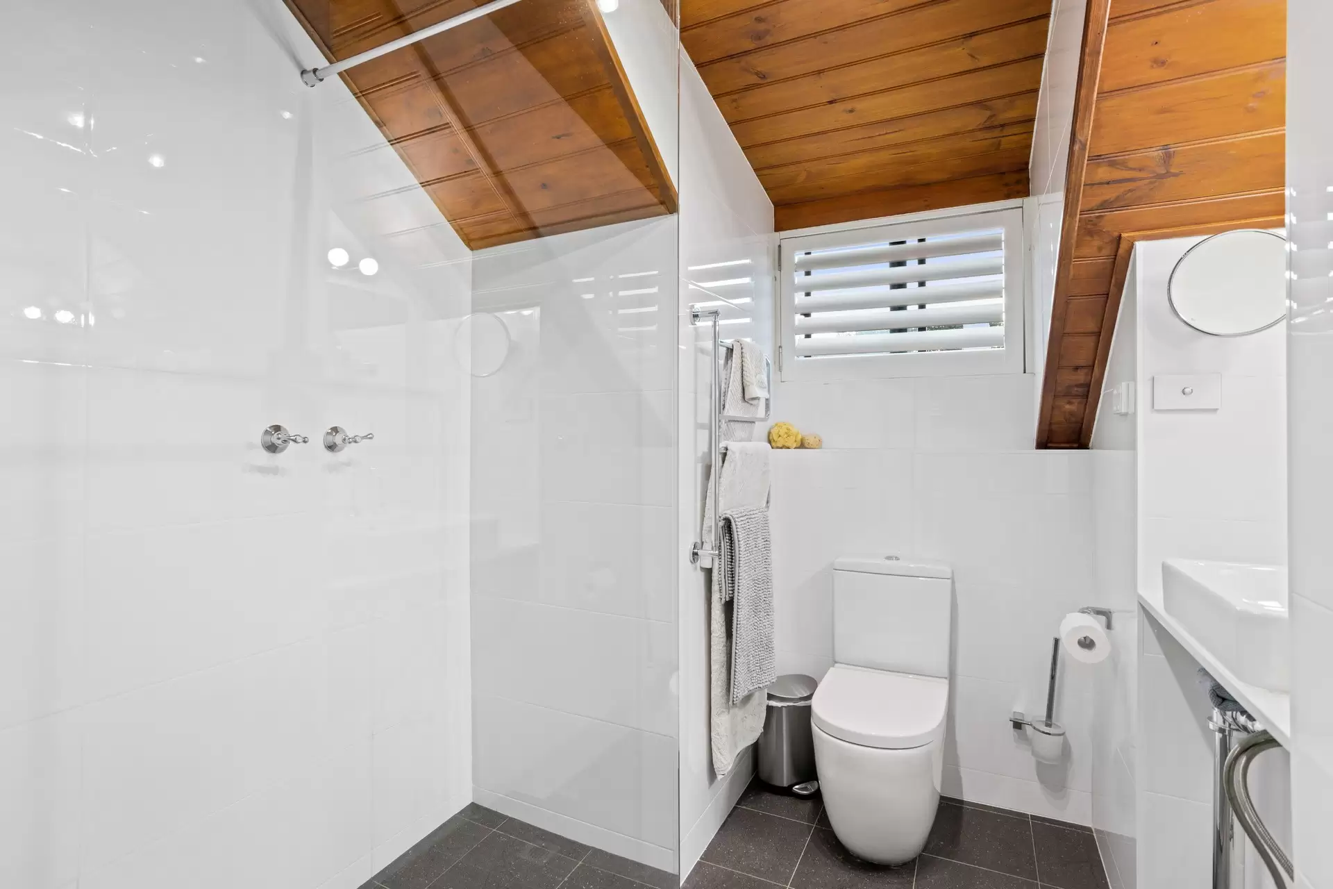 584 Anzac Highway, Glenelg East Sold by Booth Real Estate - image 1