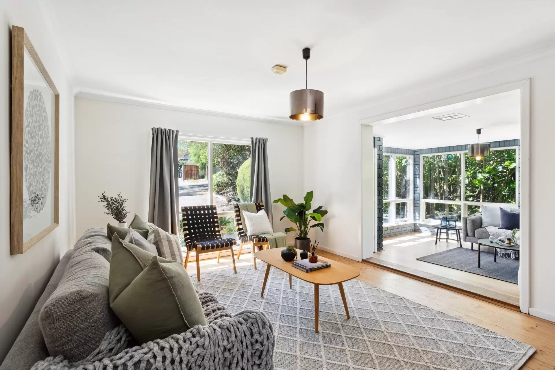 12 Woodburn Avenue, Hawthorndene Sold by Booth Real Estate - image 1