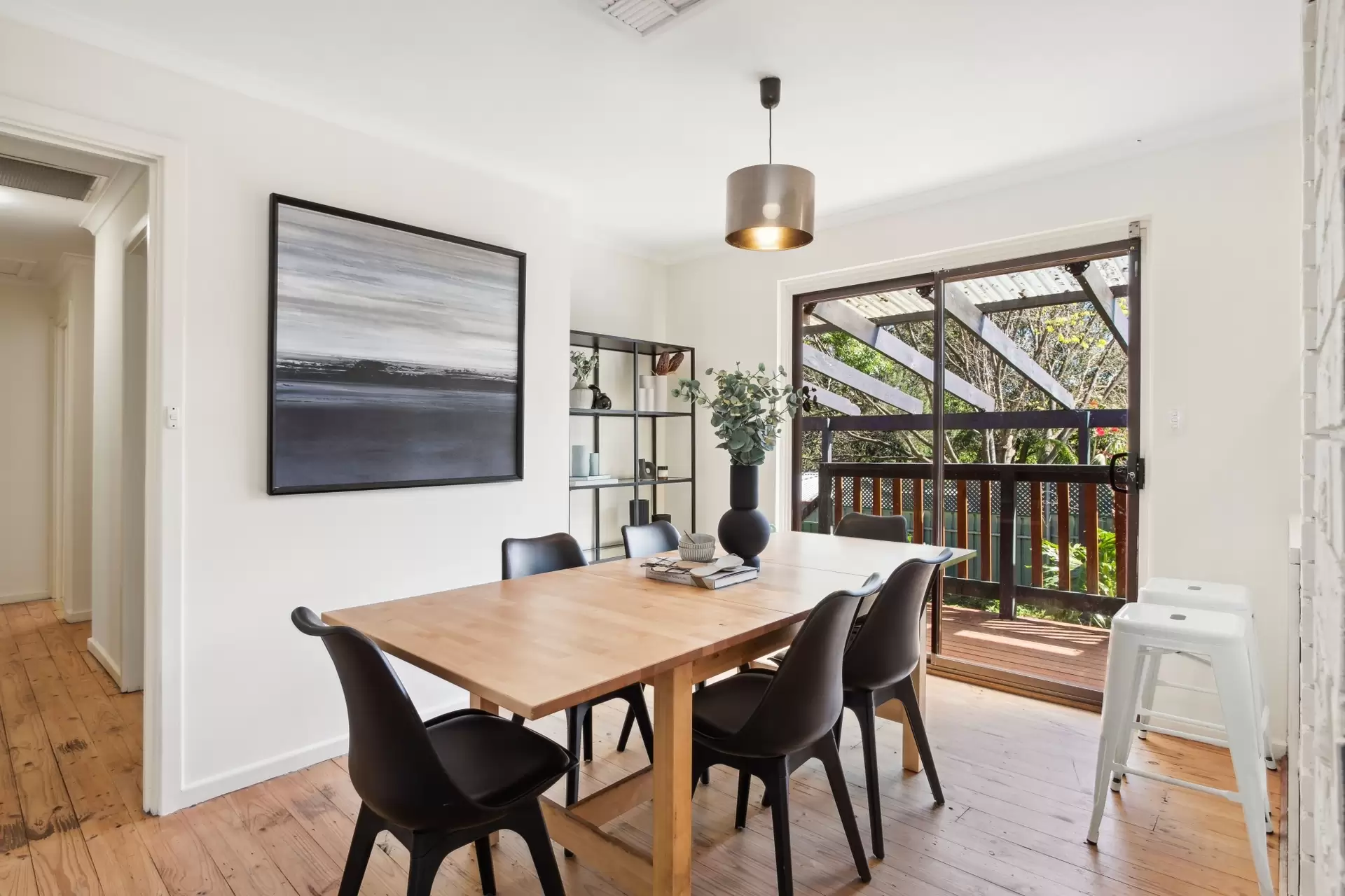 12 Woodburn Avenue, Hawthorndene Sold by Booth Real Estate - image 1