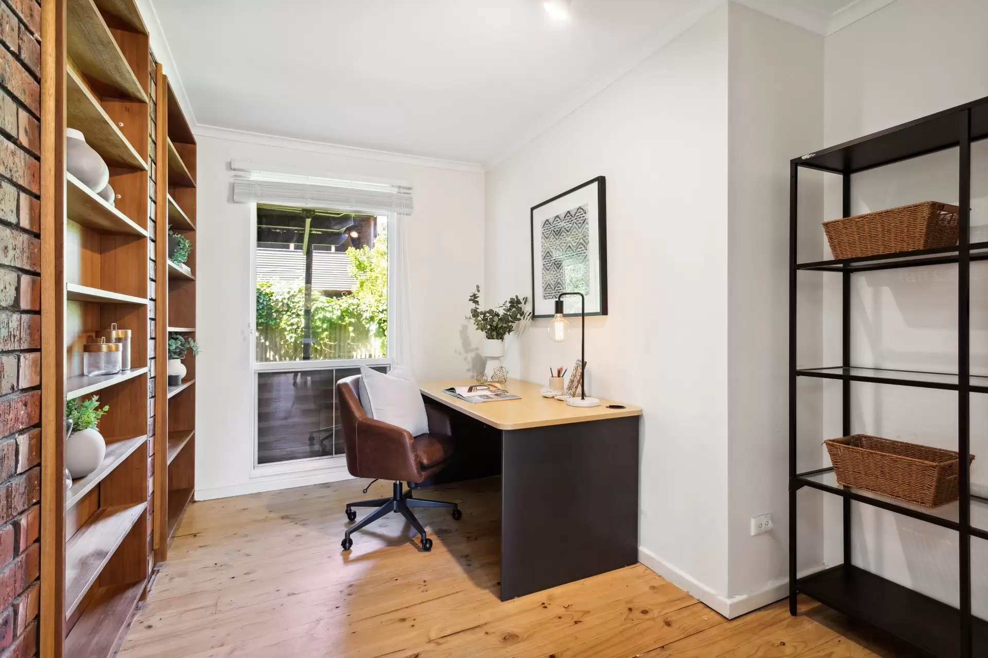 12 Woodburn Avenue, Hawthorndene Sold by Booth Real Estate - image 1