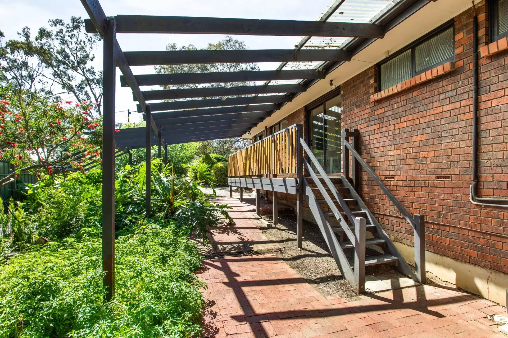 12 Woodburn Avenue, Hawthorndene Sold by Booth Real Estate - image 1