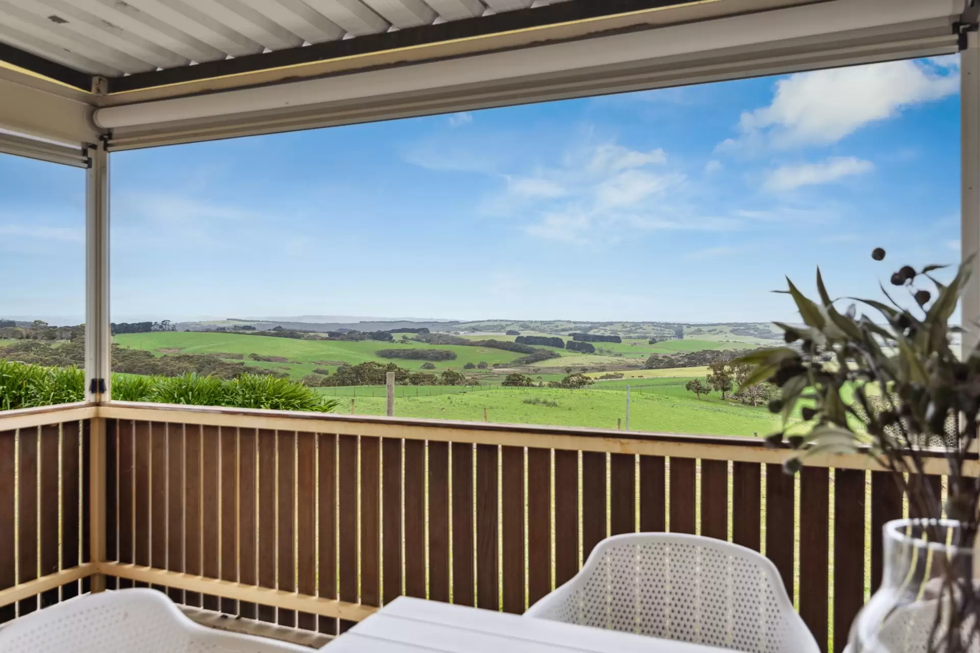 143 Bollaparudda Road, Willow Creek Sold by Booth Real Estate - image 1