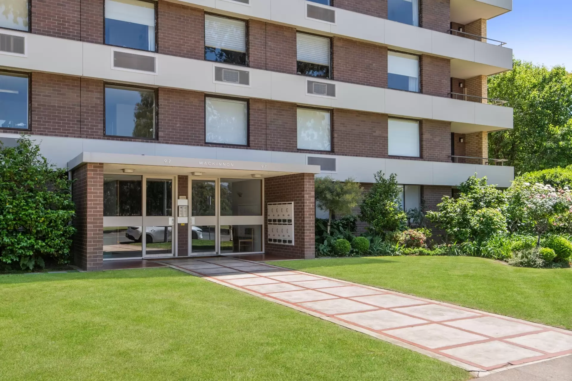 8A/97 MacKinnon Parade, North Adelaide Sold by Booth Real Estate - image 1