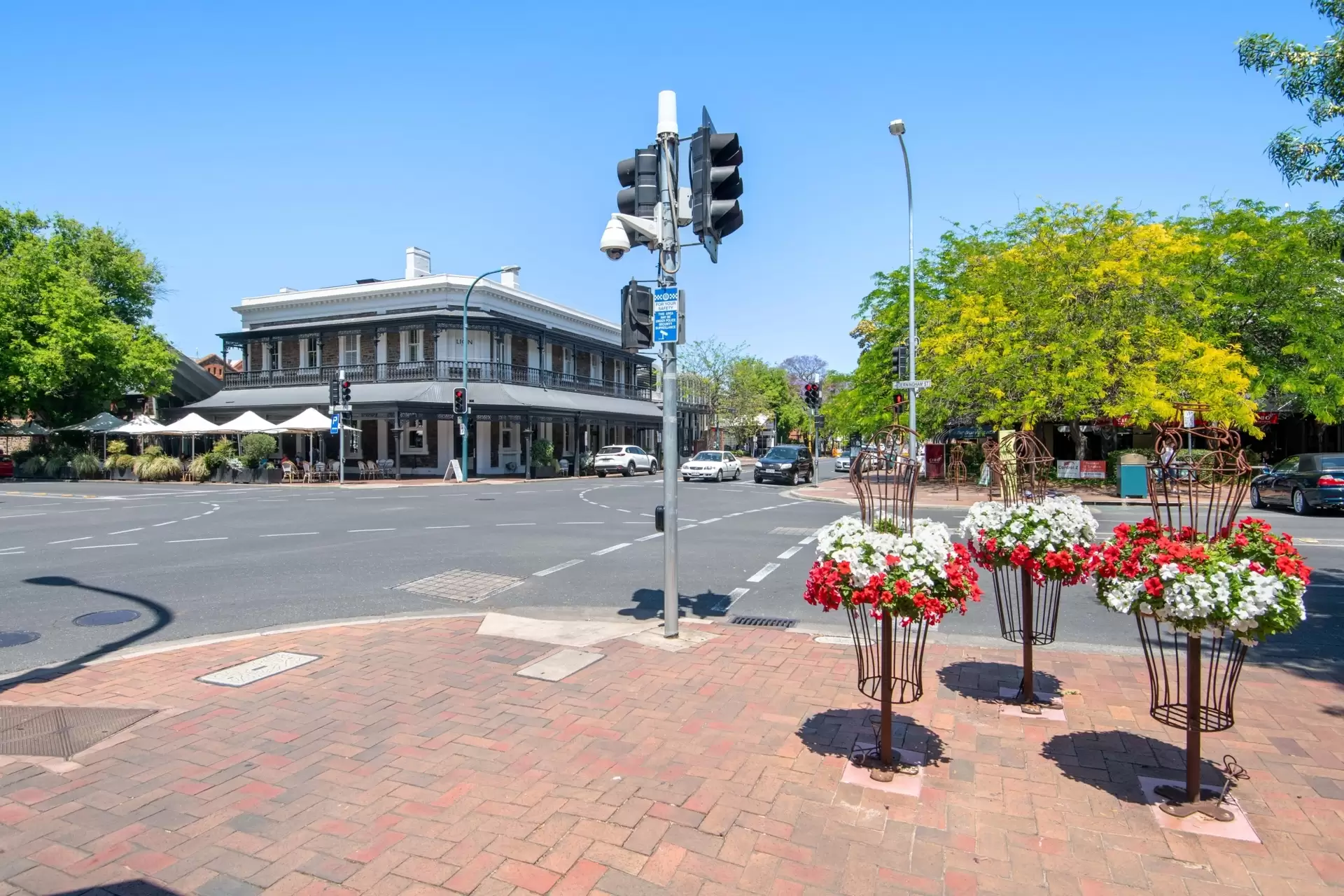 8A/97 MacKinnon Parade, North Adelaide Sold by Booth Real Estate - image 1