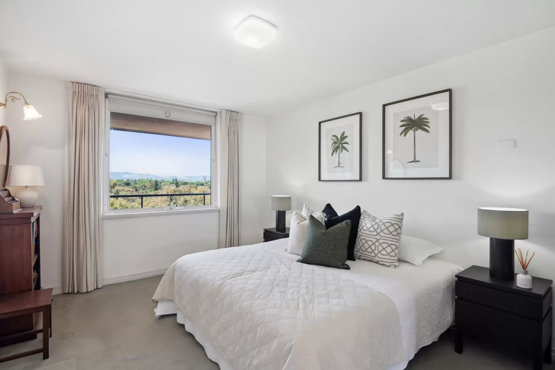 8A/97 MacKinnon Parade, North Adelaide Sold by Booth Real Estate - image 1