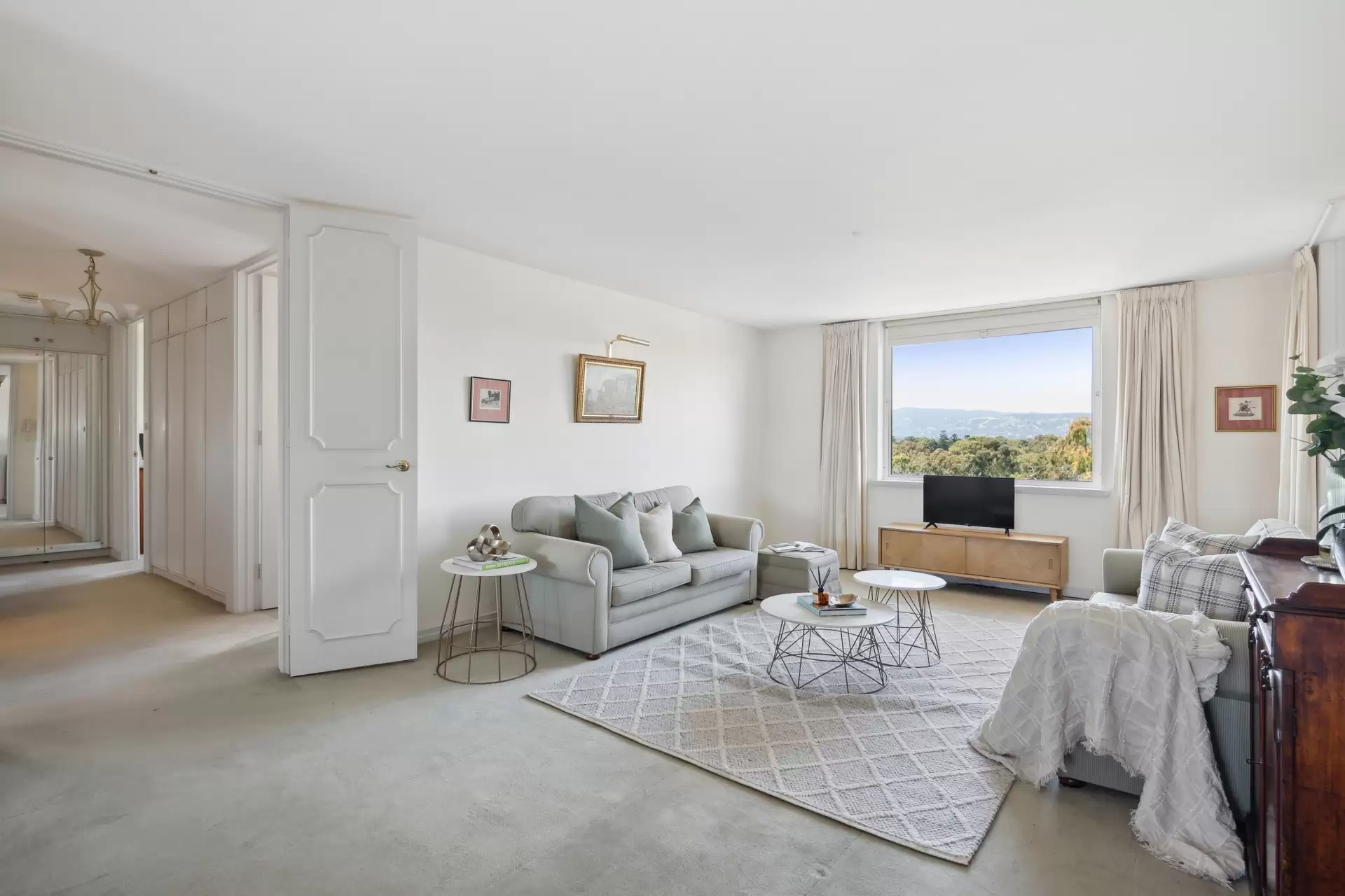 8A/97 MacKinnon Parade, North Adelaide Sold by Booth Real Estate - image 1