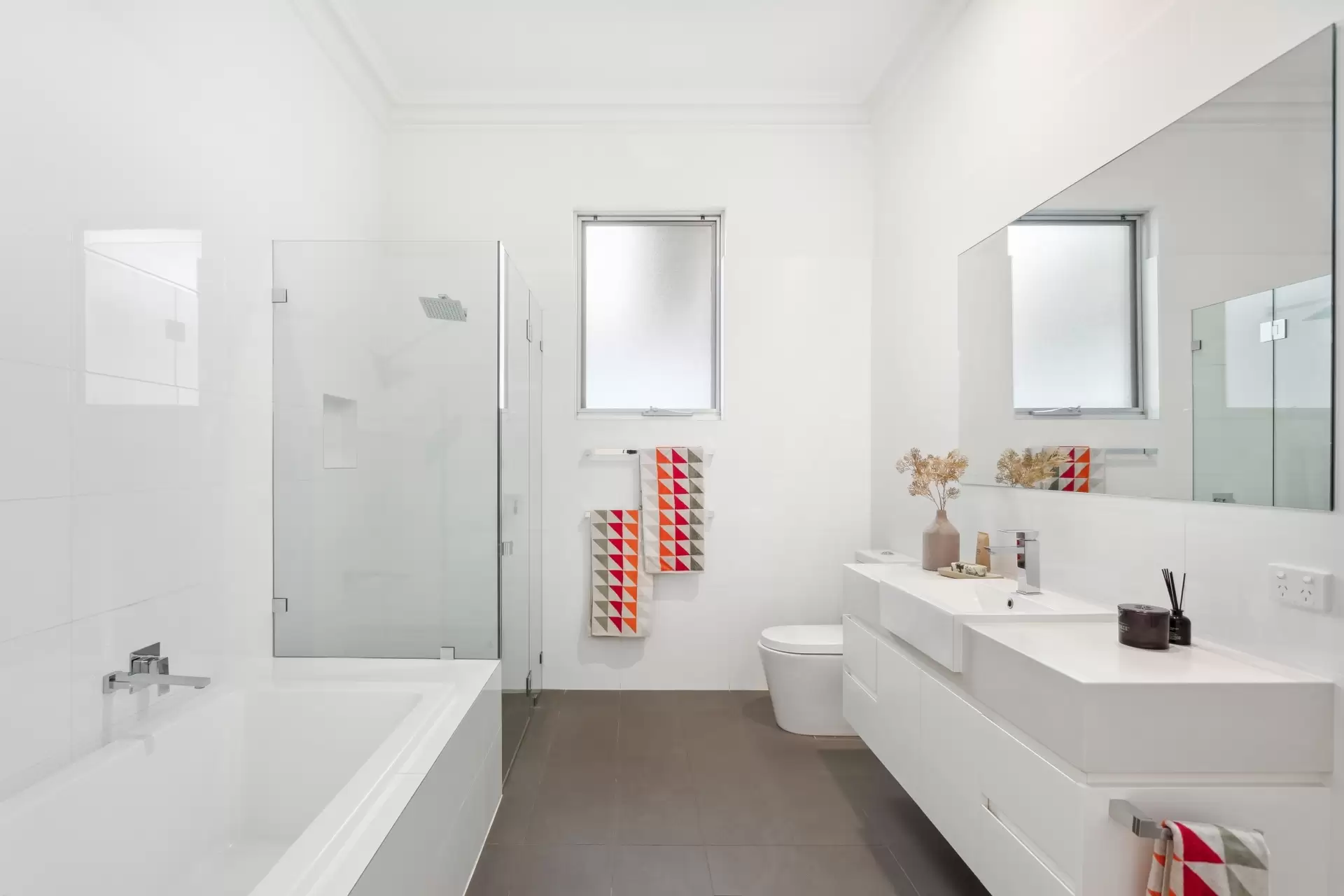 43 Hill Street, Mitcham Sold by Booth Real Estate - image 1