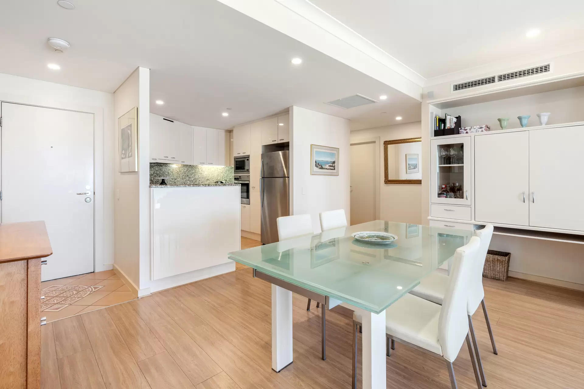 75/1 Holdfast Promenade, Glenelg Sold by Booth Real Estate - image 1