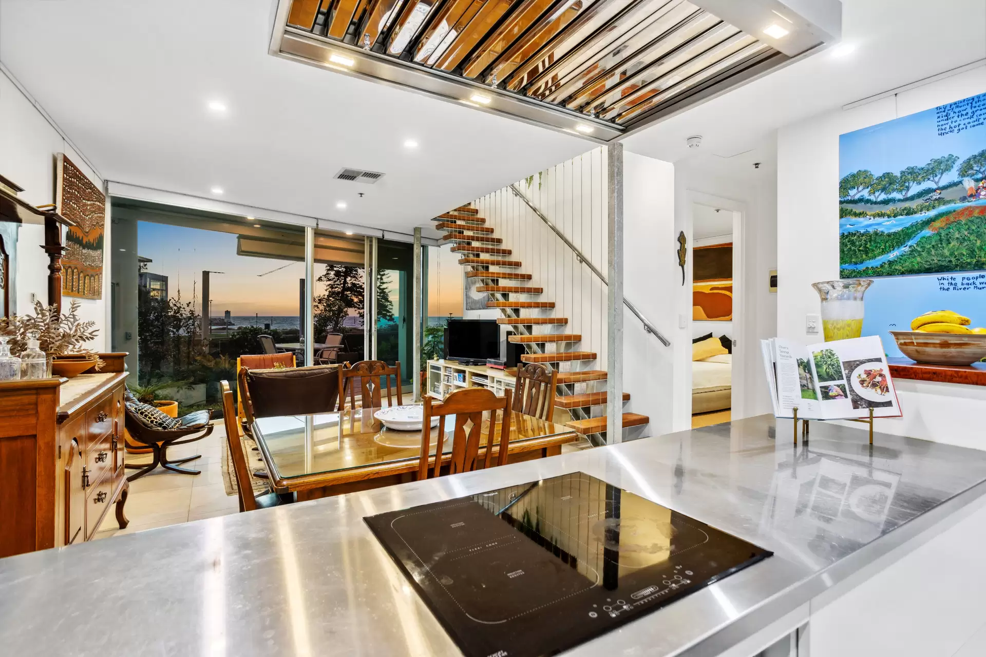 3/1 North Esplanade, Glenelg North Sold by Booth Real Estate - image 1