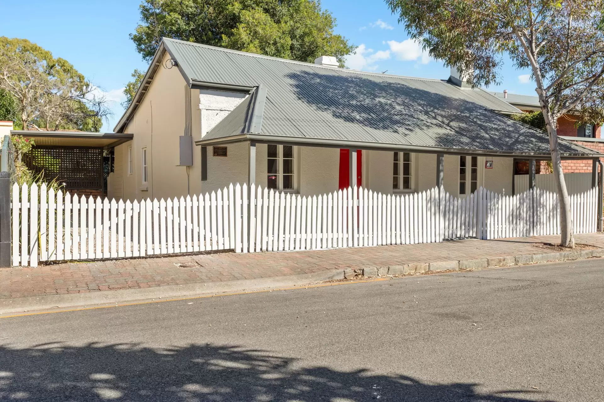 21 Salter Street, Kensington Sold by Booth Real Estate - image 1
