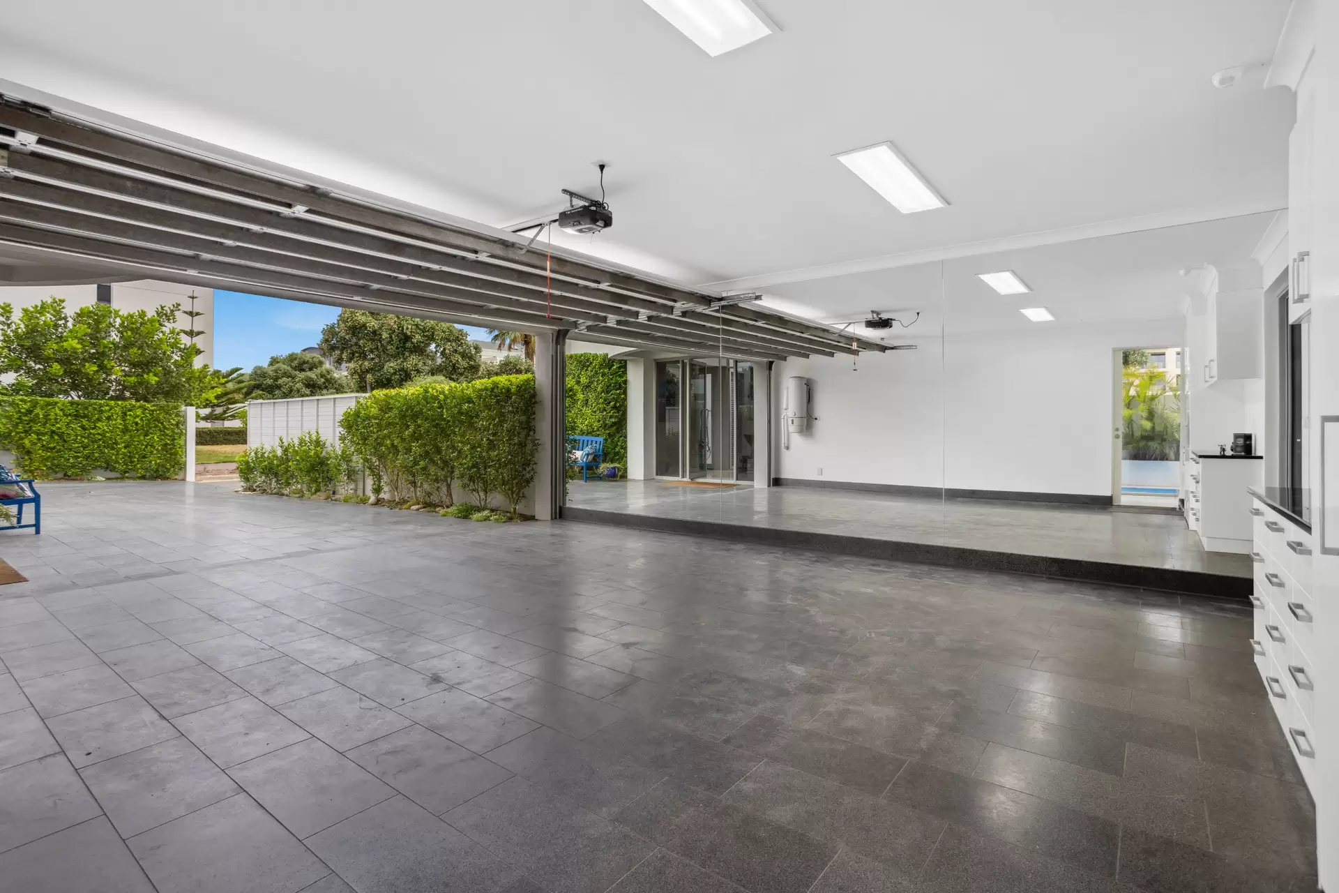 19 Cygnet Court, Glenelg North Sold by Booth Real Estate - image 1