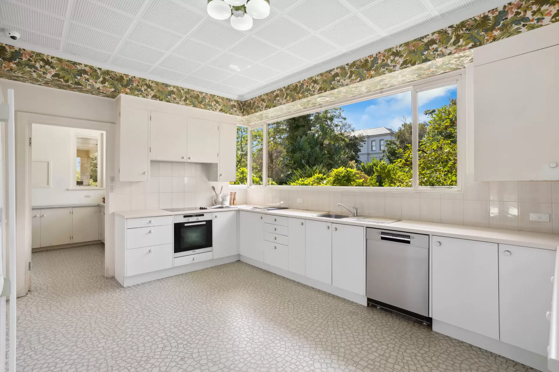 9 Woodland Road, Springfield Sold by Booth Real Estate - image 1