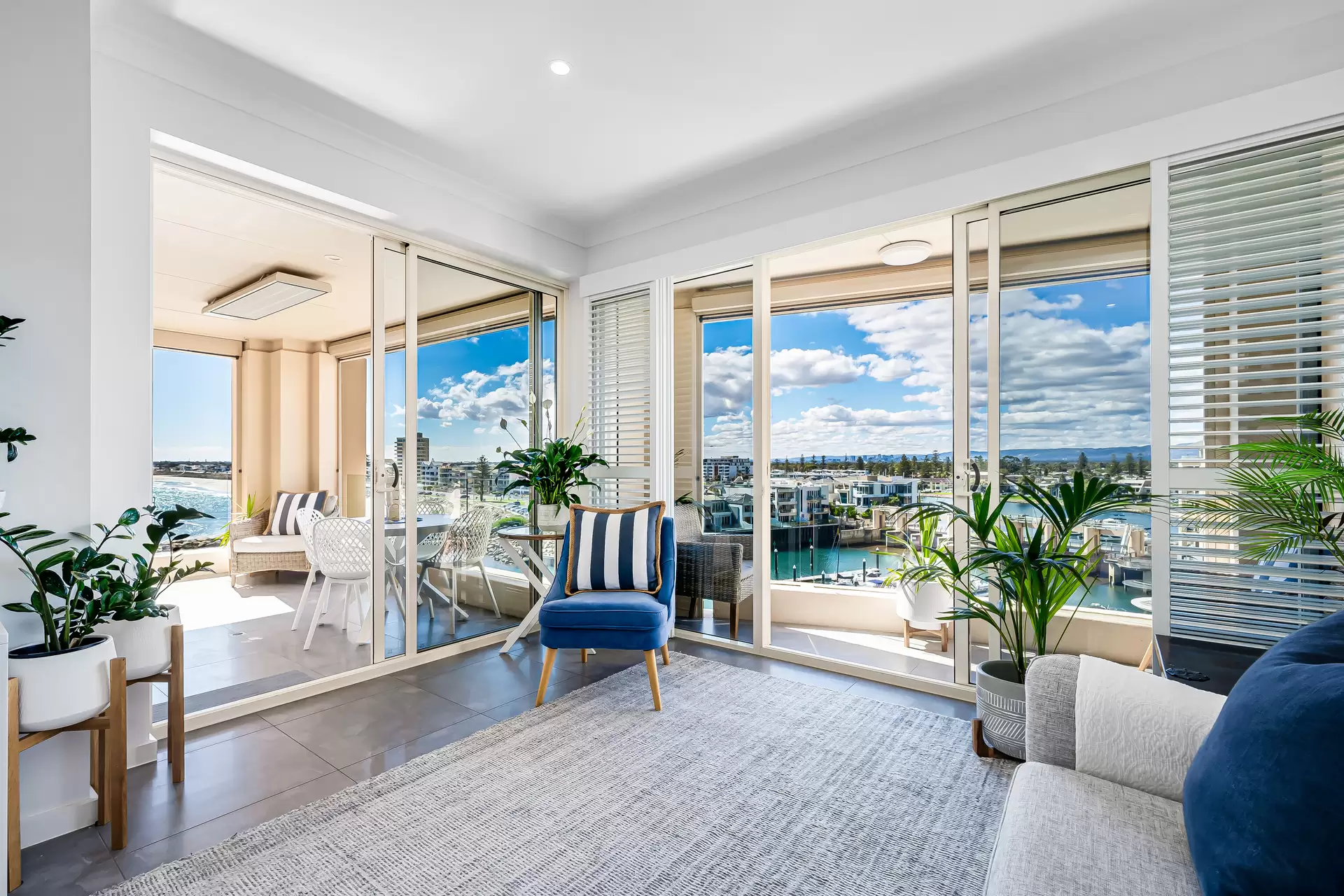 61/3 Holdfast Promenade, Glenelg Sold by Booth Real Estate - image 1