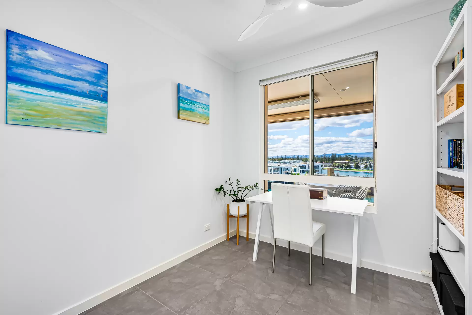 61/3 Holdfast Promenade, Glenelg Sold by Booth Real Estate - image 1