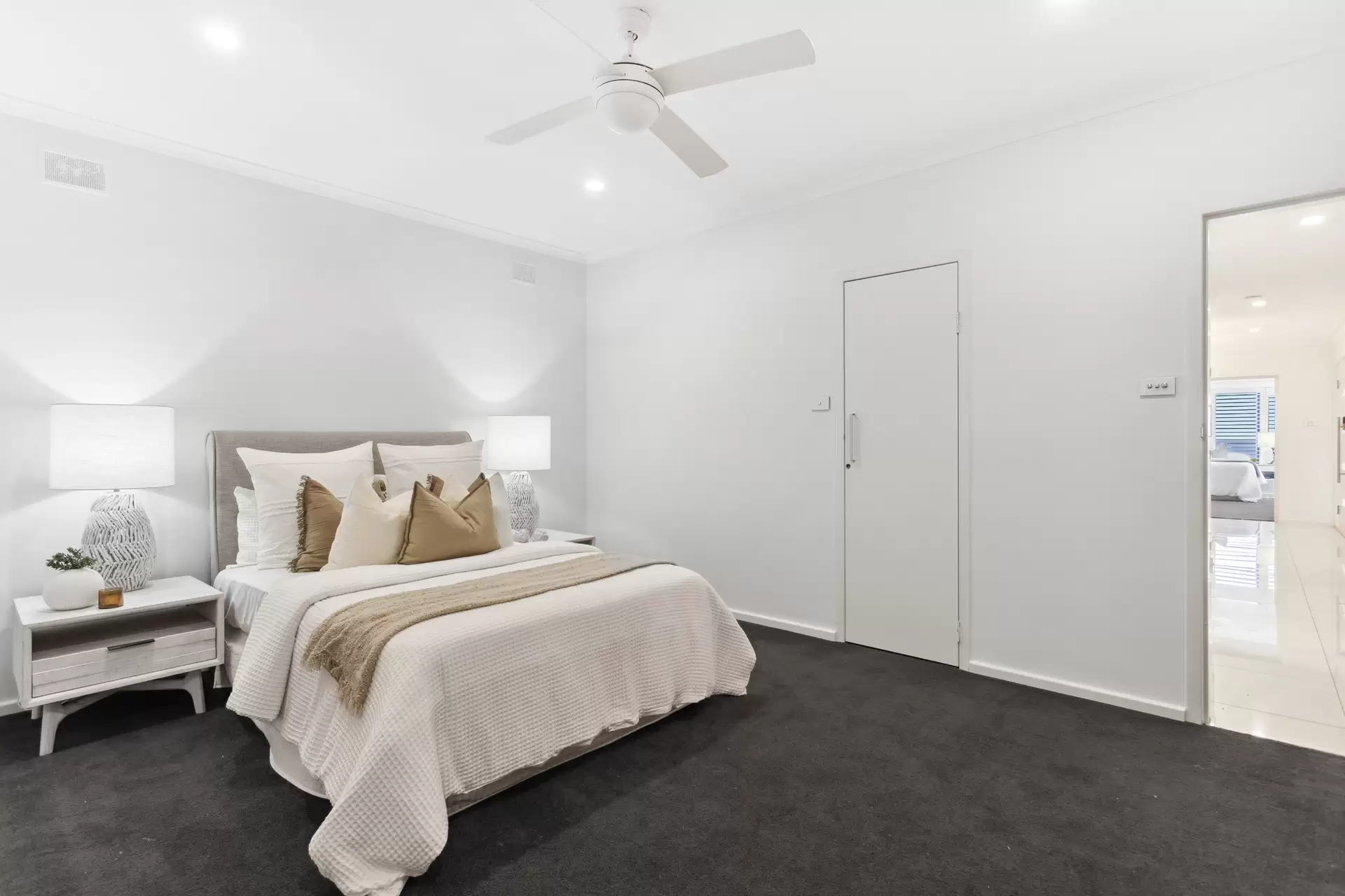 48 North Esplanade, Glenelg North Sold by Booth Real Estate - image 1