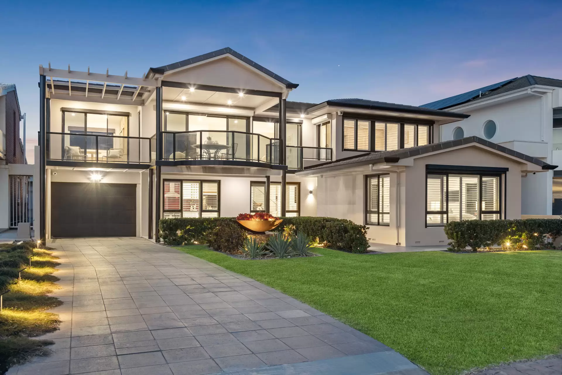 48 North Esplanade, Glenelg North Sold by Booth Real Estate - image 1