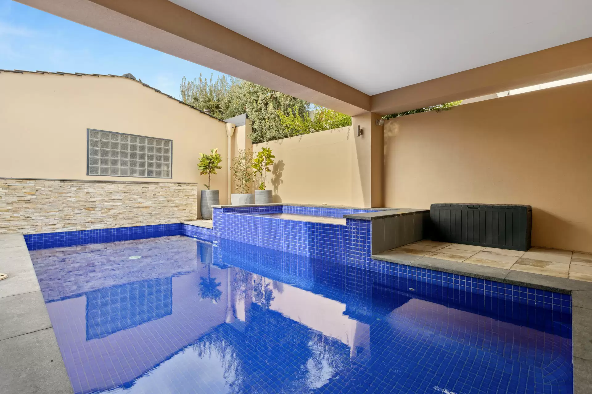 48 North Esplanade, Glenelg North Sold by Booth Real Estate - image 1