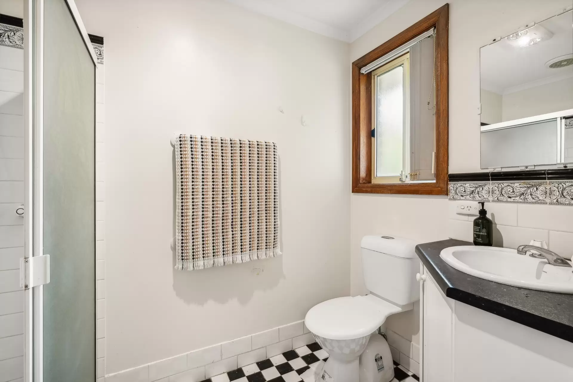 8 Breaker Court, Middleton Sold by Booth Real Estate - image 1