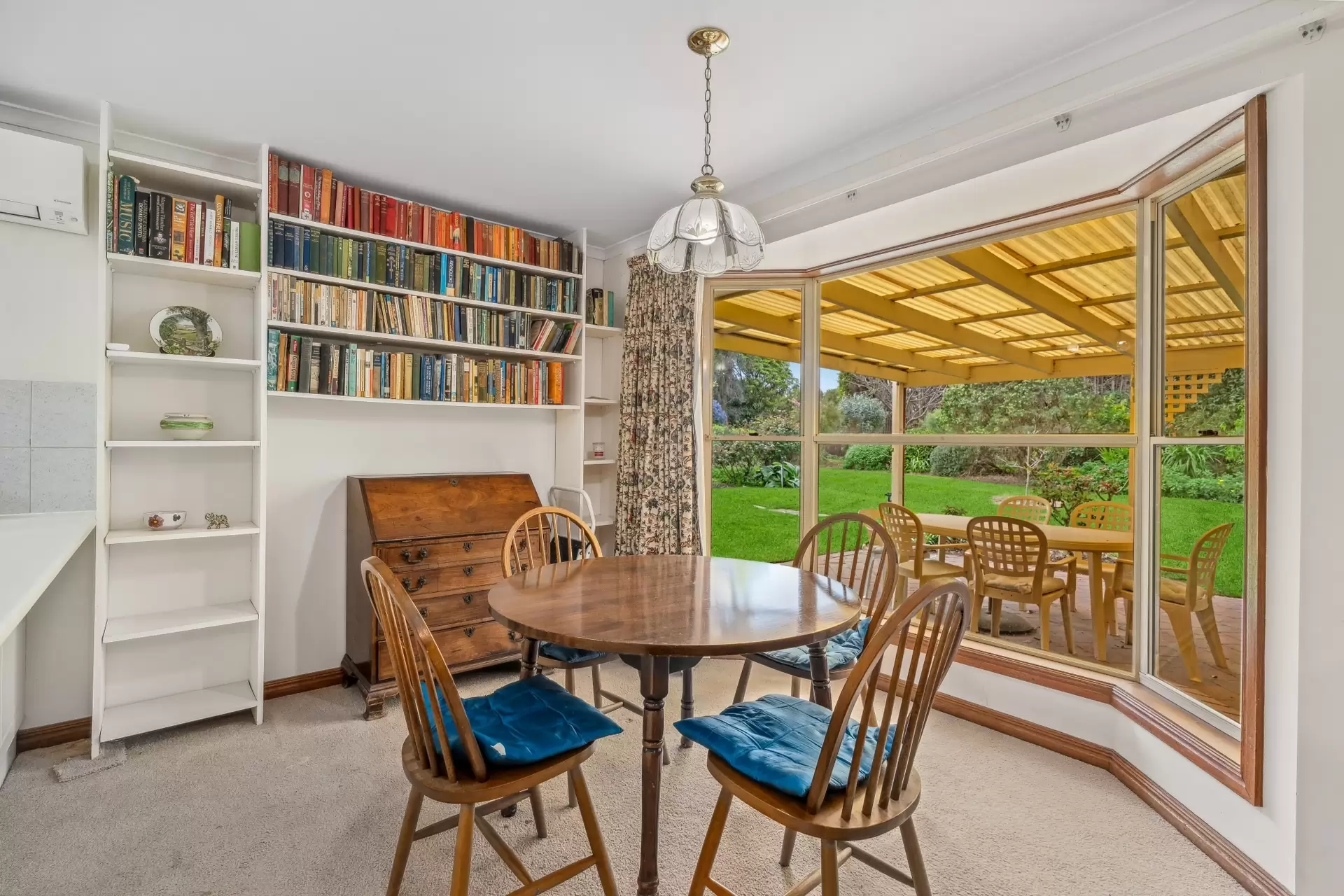 8 Breaker Court, Middleton Sold by Booth Real Estate - image 1