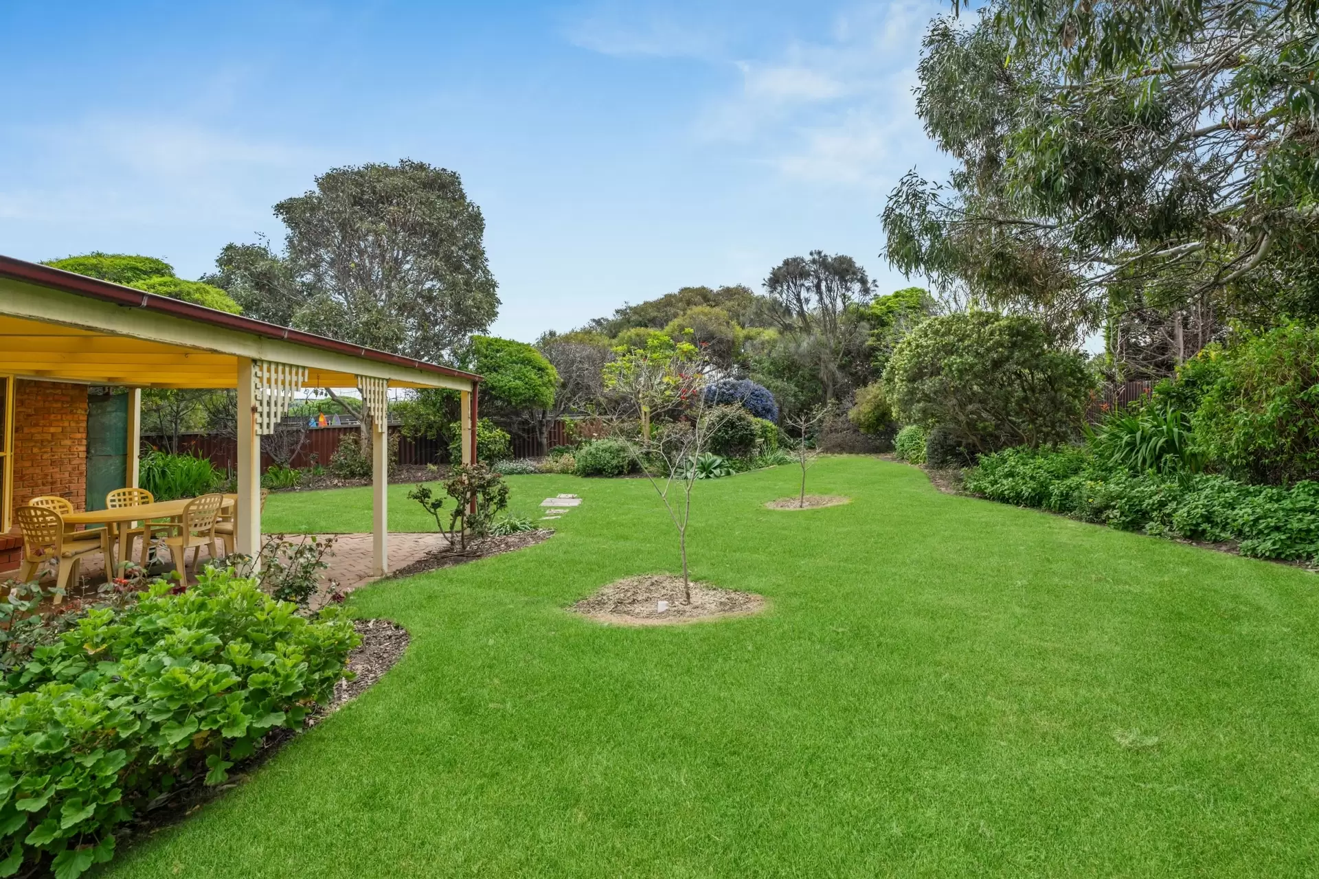 8 Breaker Court, Middleton Sold by Booth Real Estate - image 1