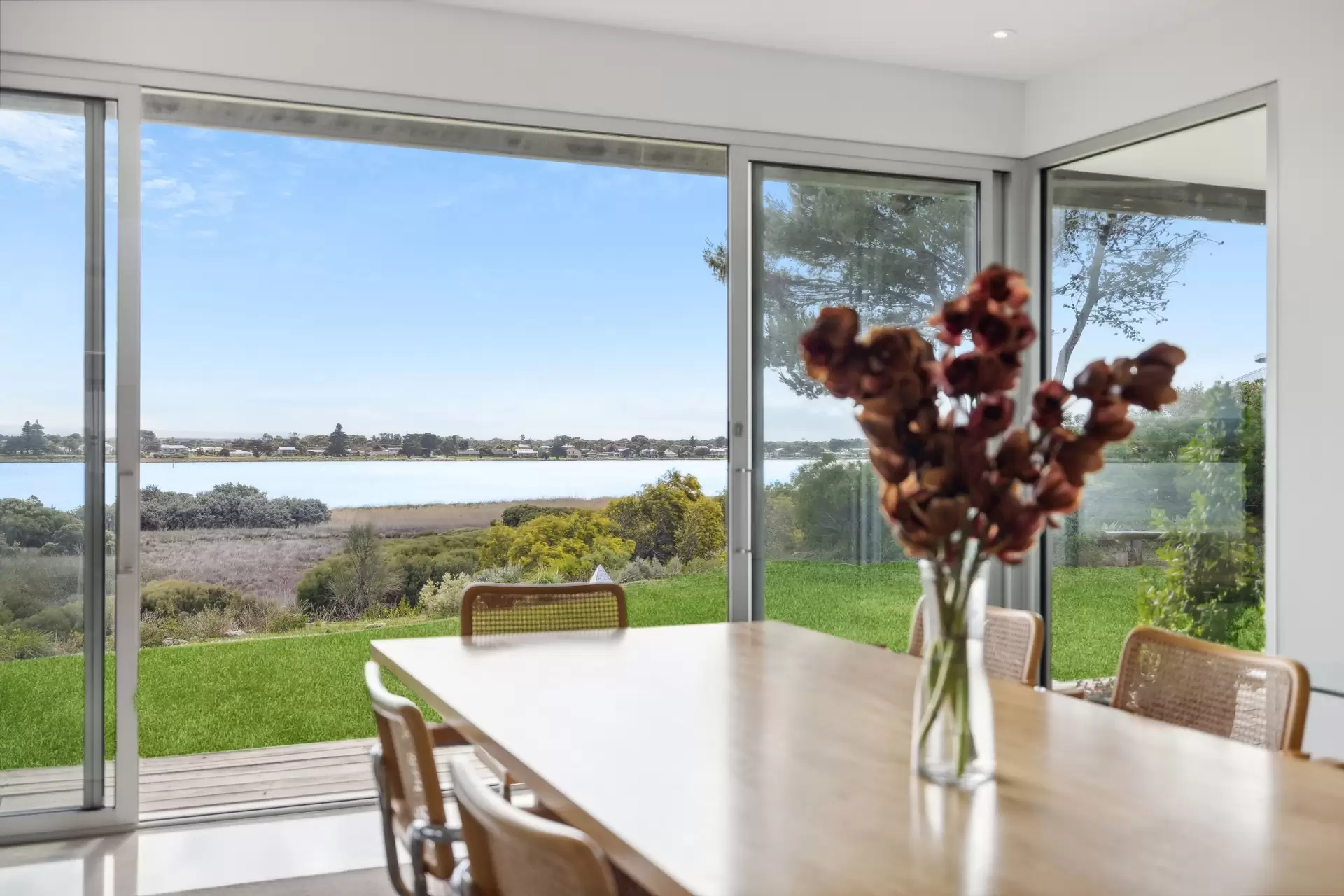 18-20 Fraser Drive, Hindmarsh Island Sold by Booth Real Estate - image 1