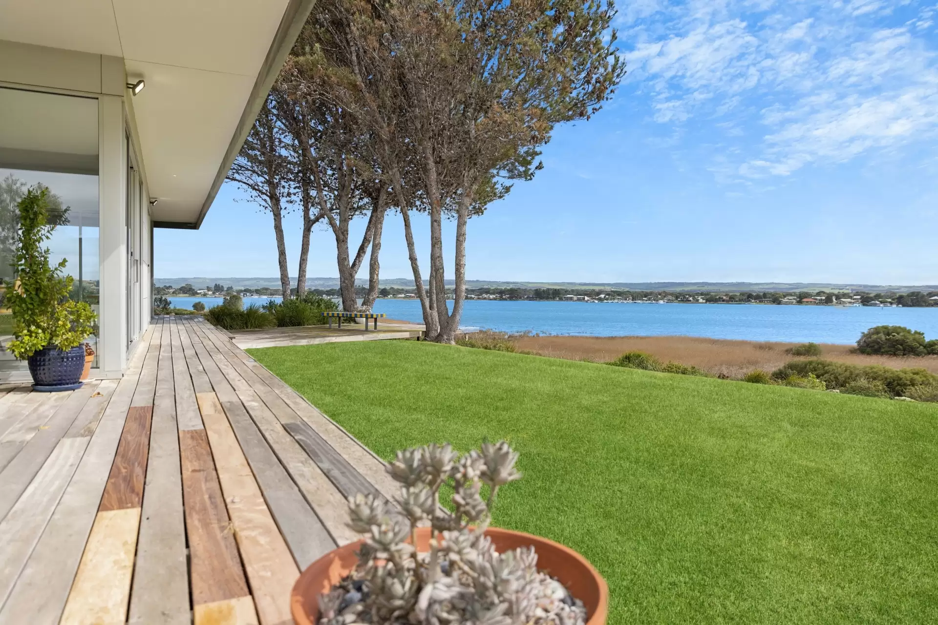 18-20 Fraser Drive, Hindmarsh Island Sold by Booth Real Estate - image 1