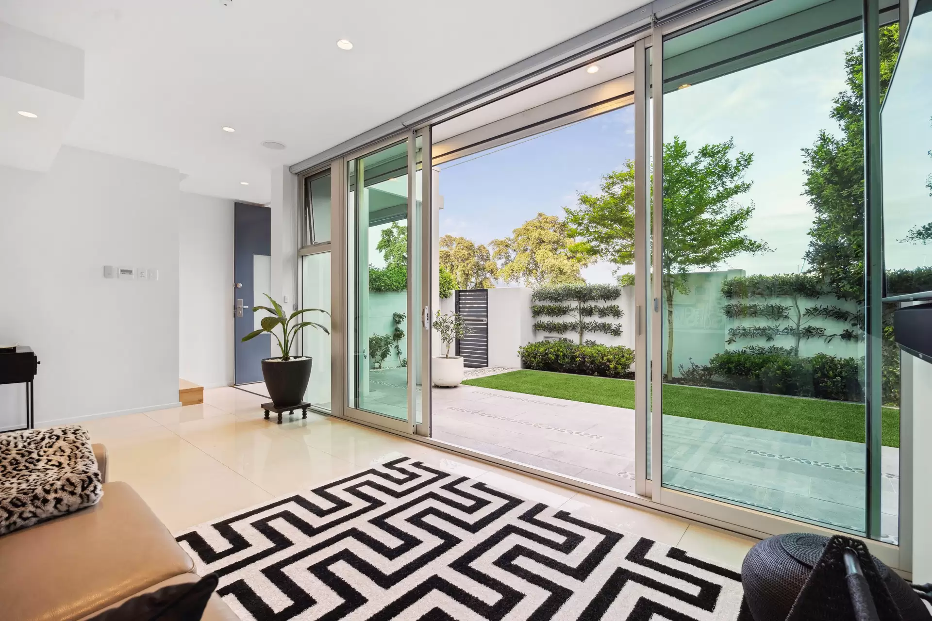 10/12-14 Adelphi Terrace, Glenelg North Sold by Booth Real Estate - image 1