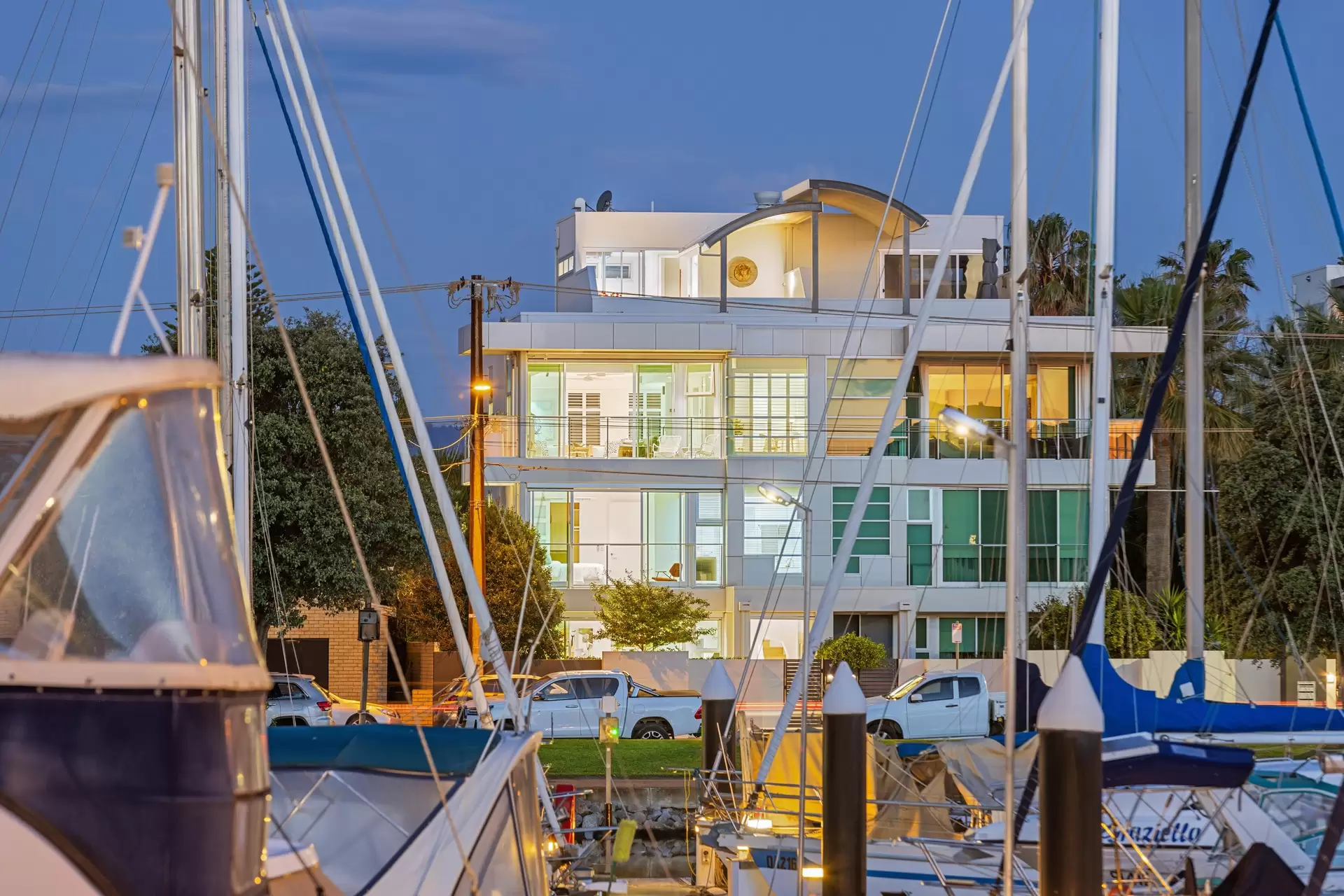 10/12-14 Adelphi Terrace, Glenelg North Sold by Booth Real Estate - image 1