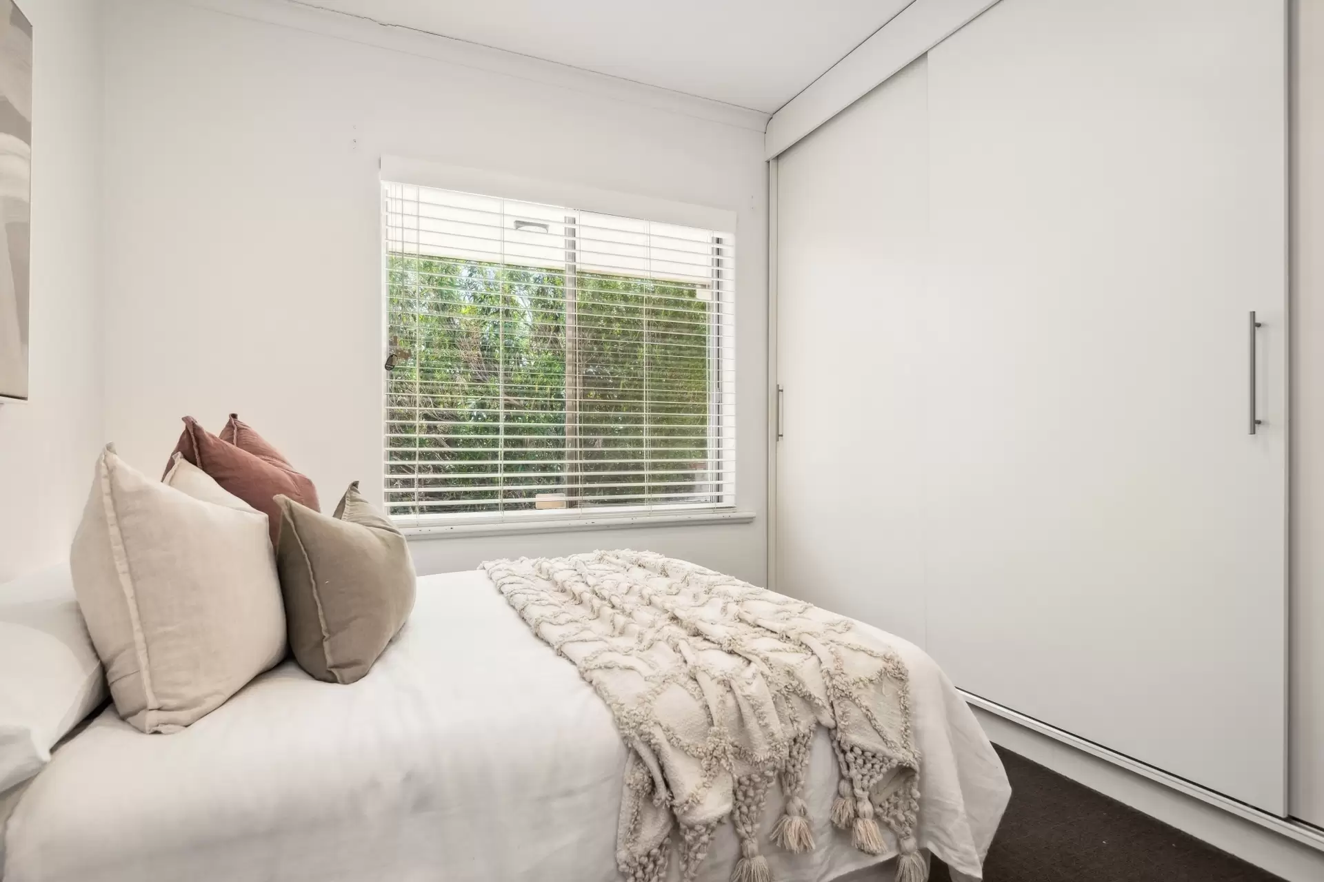3/27A Thornton Street, Kensington Sold by Booth Real Estate - image 1