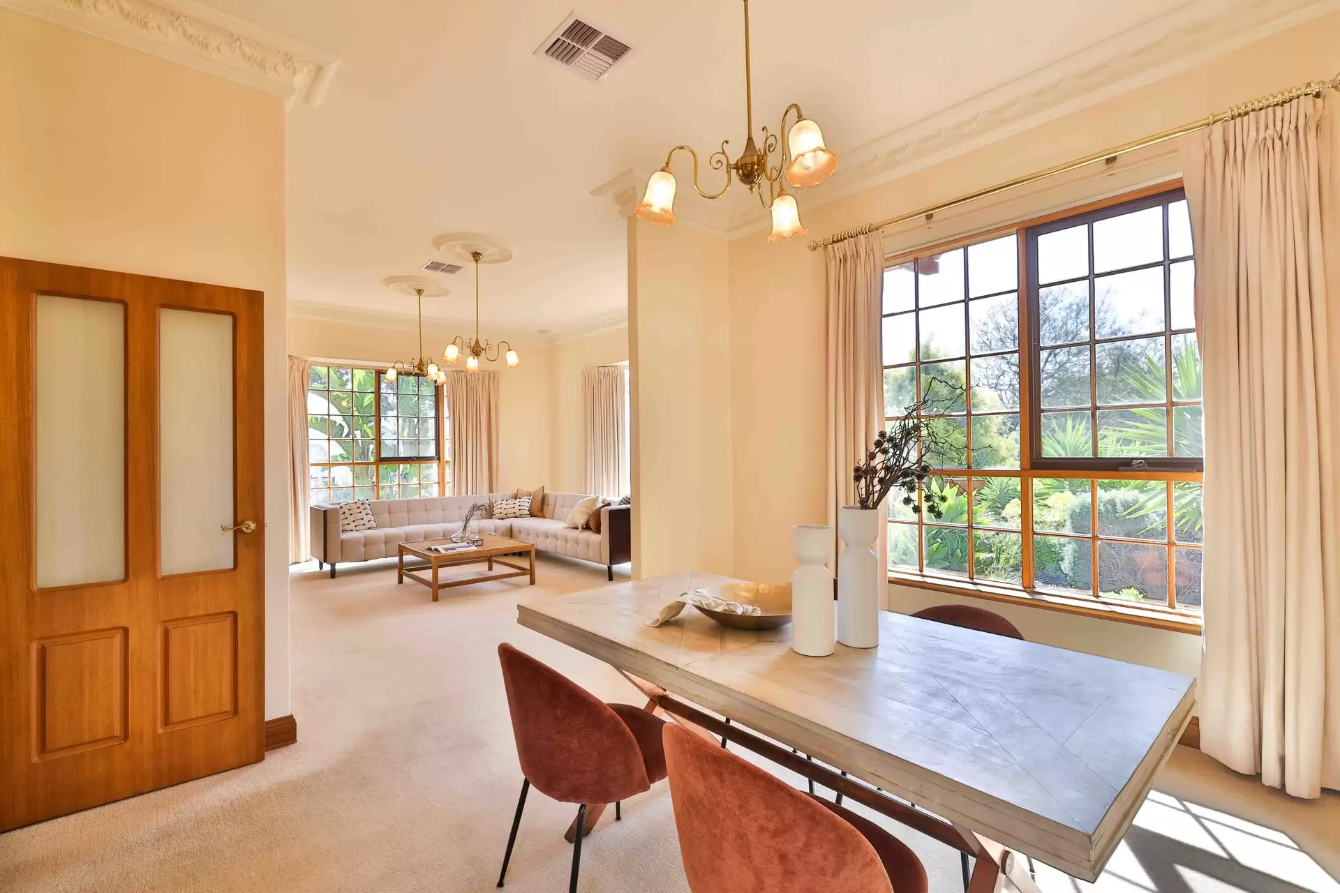 20A Woodcroft Avenue, St Georges Sold by Booth Real Estate - image 1