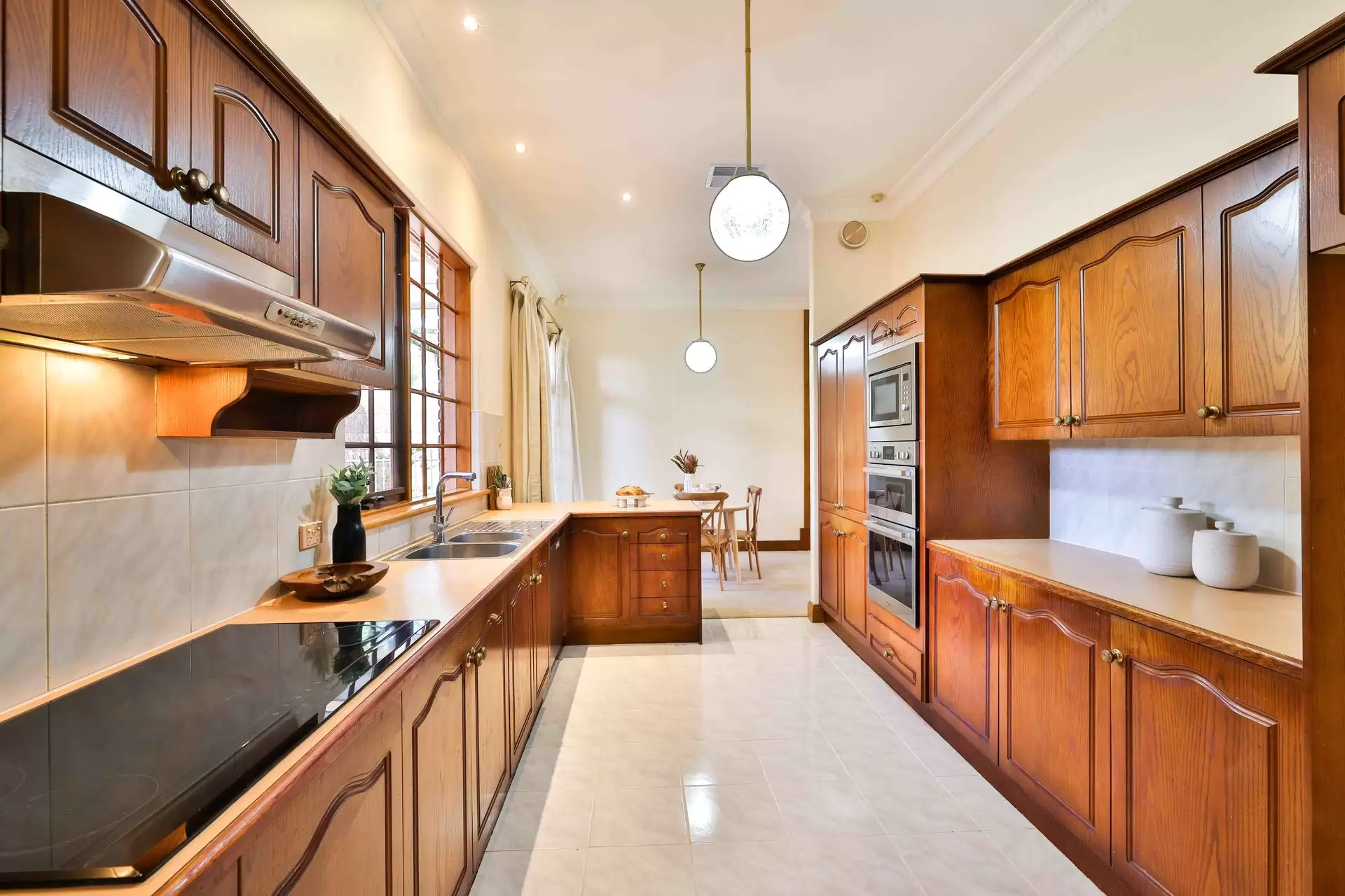 20A Woodcroft Avenue, St Georges Sold by Booth Real Estate - image 1