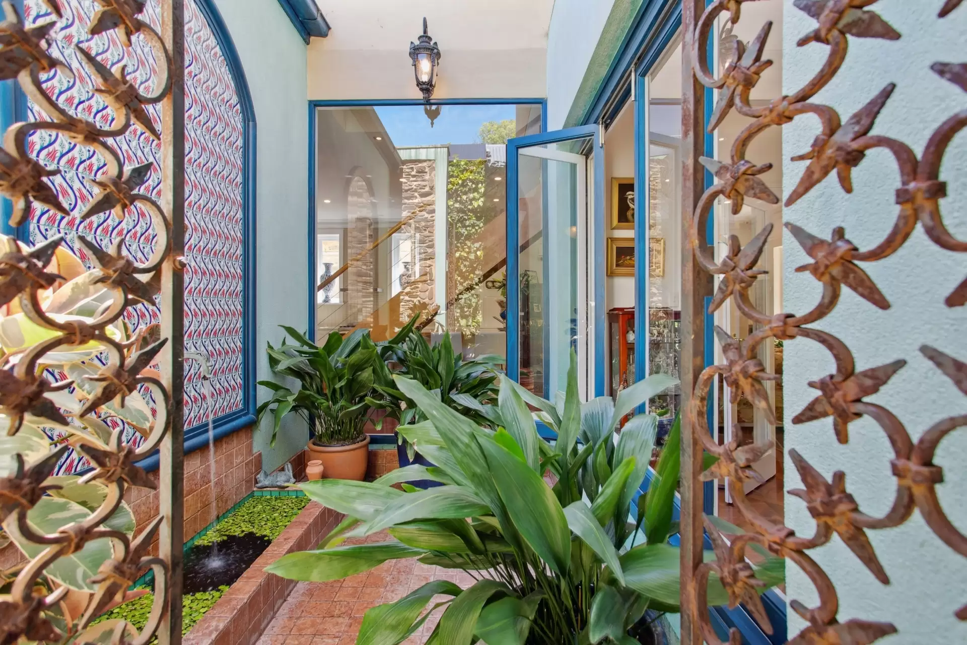13 Harrow Road, St Peters Sold by Booth Real Estate - image 1