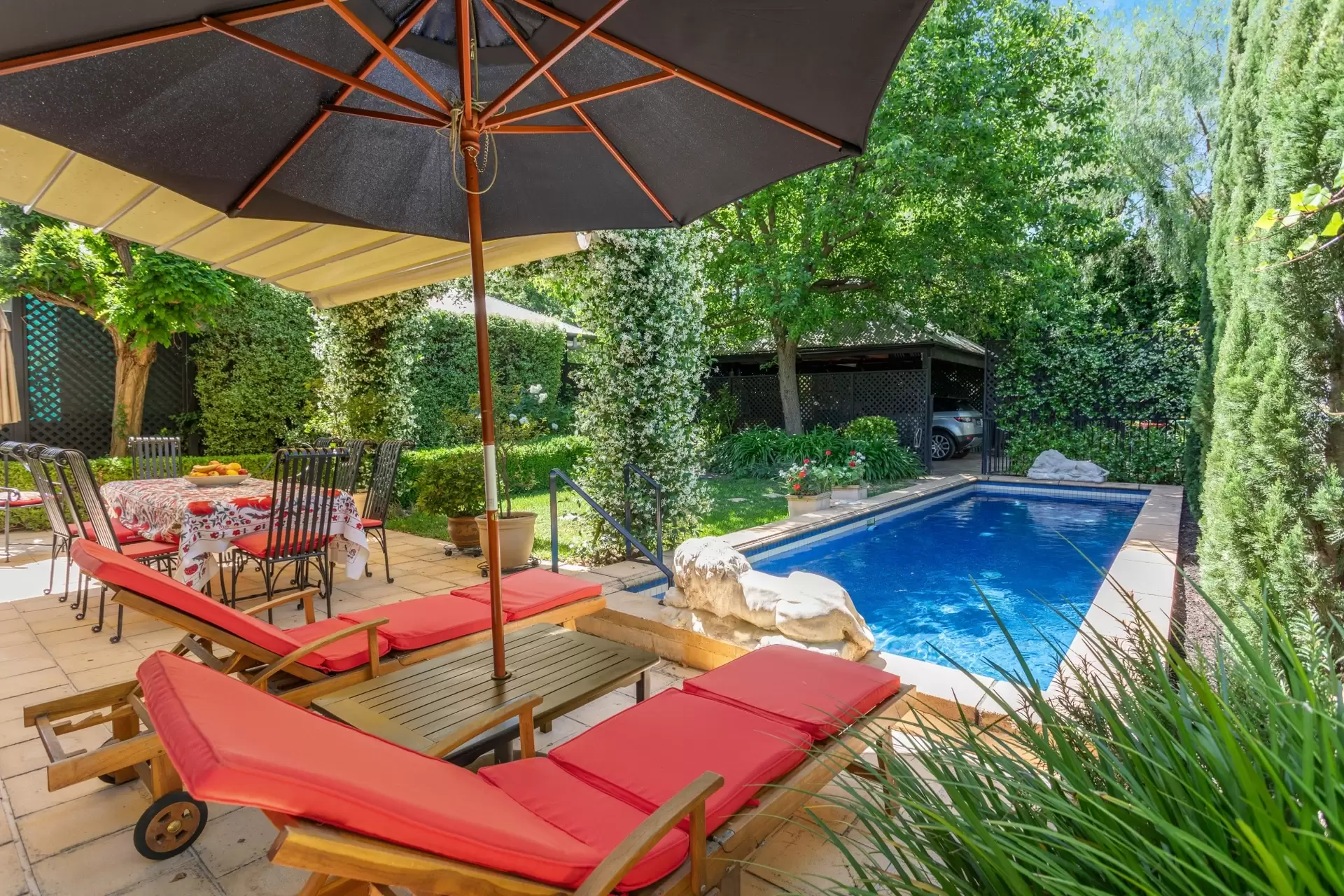 13 Harrow Road, St Peters Sold by Booth Real Estate - image 1