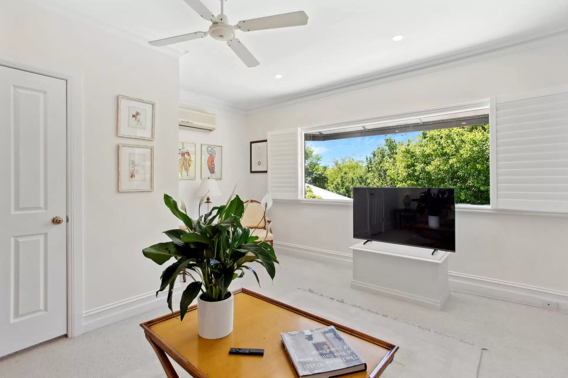 13 Harrow Road, St Peters Sold by Booth Real Estate - image 1