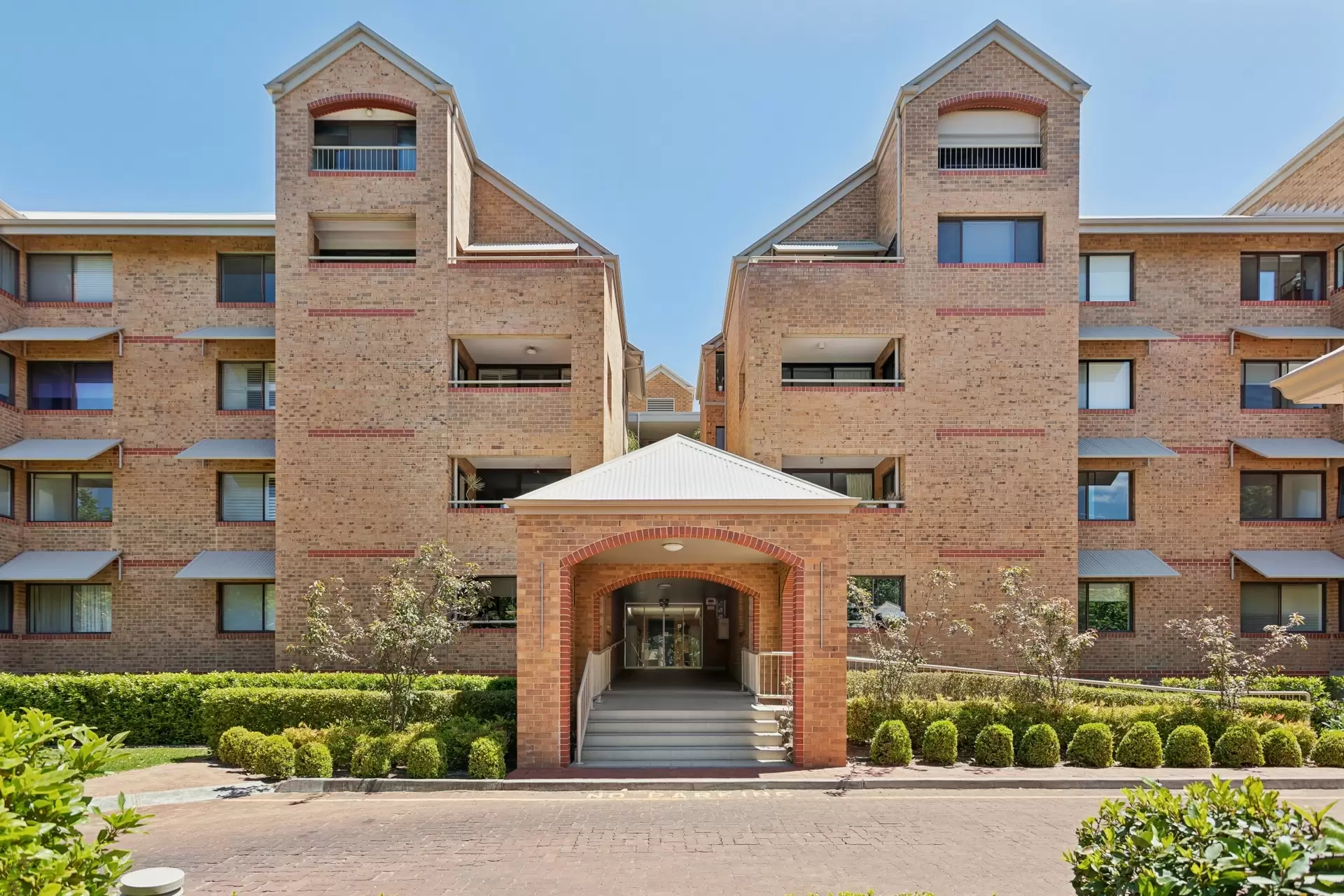15/21 Jeffcott Street, North Adelaide Sold by Booth Real Estate - image 1