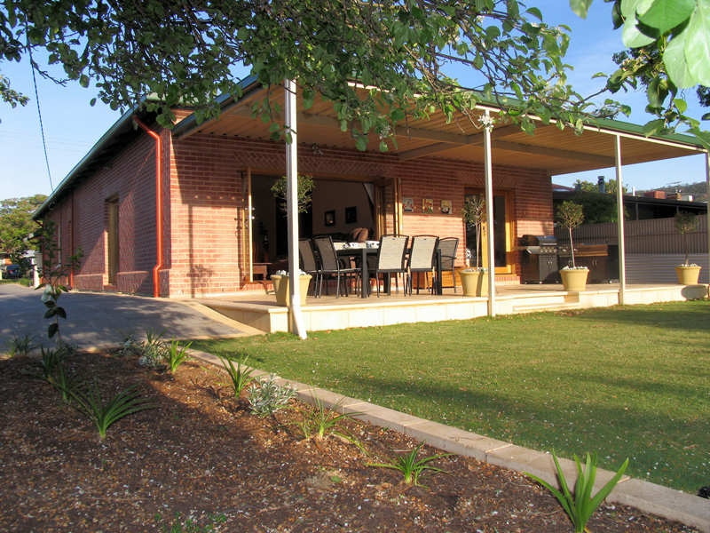 82 East Parkway, Colonel Light Gardens Sold by Booth Real Estate - image 1
