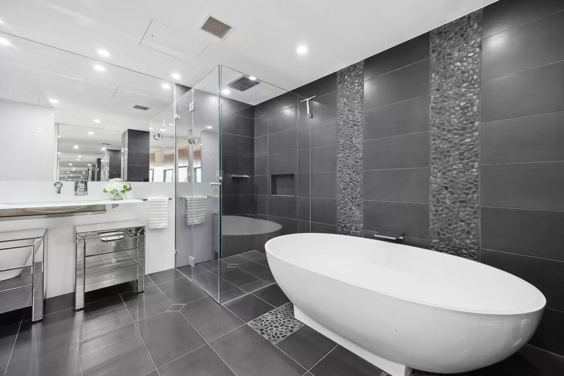 69/1 Holdfast Promenade, Glenelg Sold by Booth Real Estate - image 1
