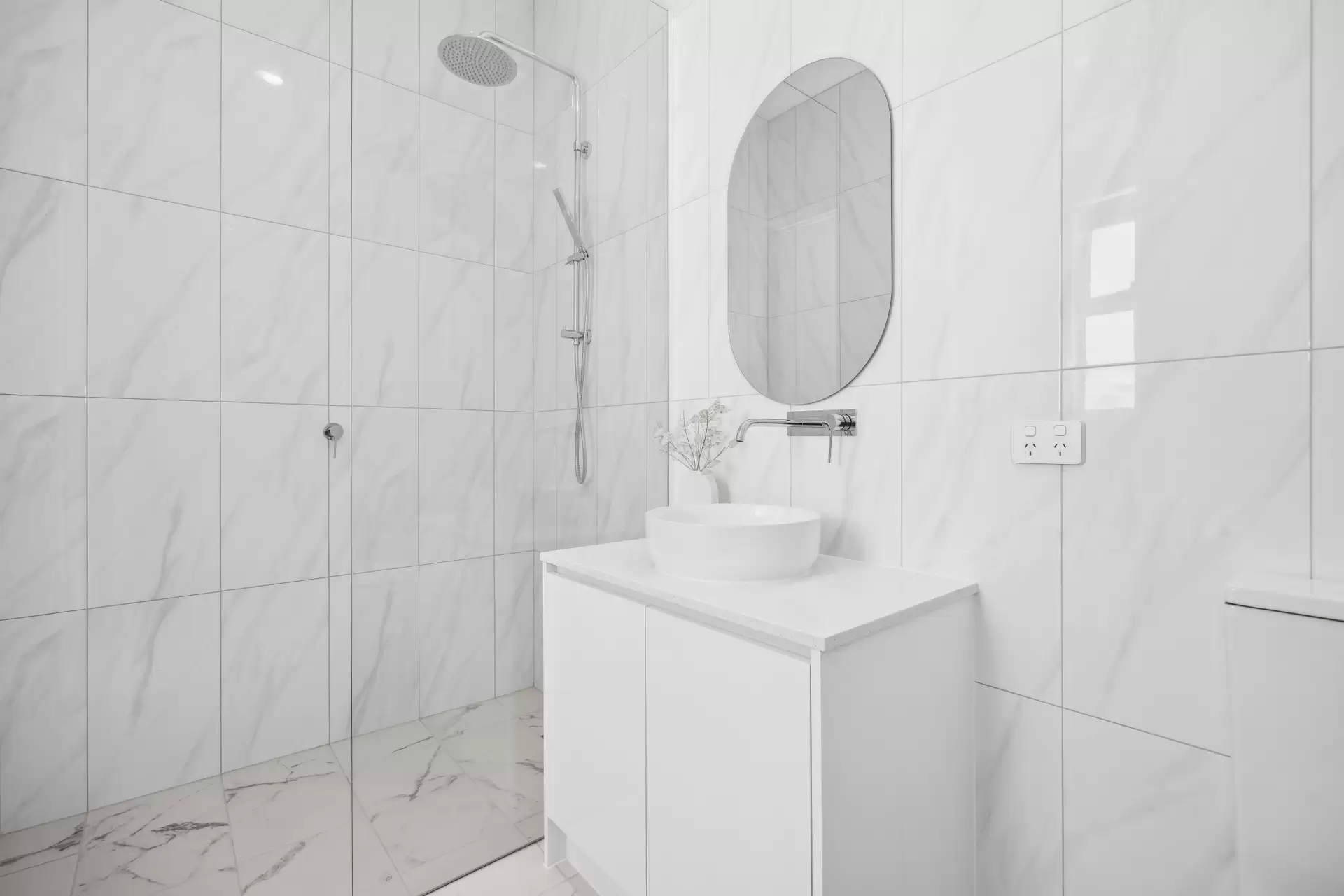 22 Richardson Avenue, Glenelg North Sold by Booth Real Estate - image 1