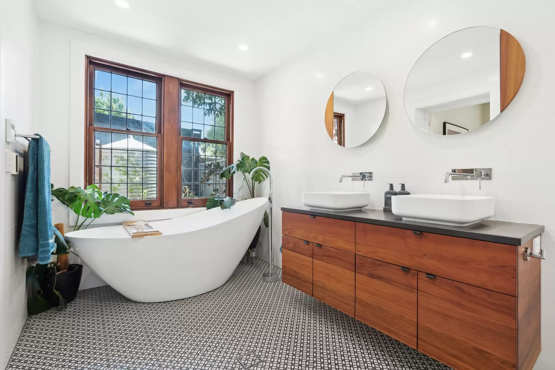 74 Le Hunte Avenue, Prospect Sold by Booth Real Estate - image 1
