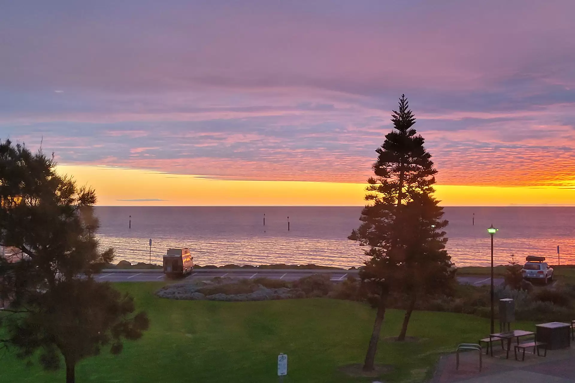 8/1 North Esplanade, Glenelg North Sold by Booth Real Estate - image 1
